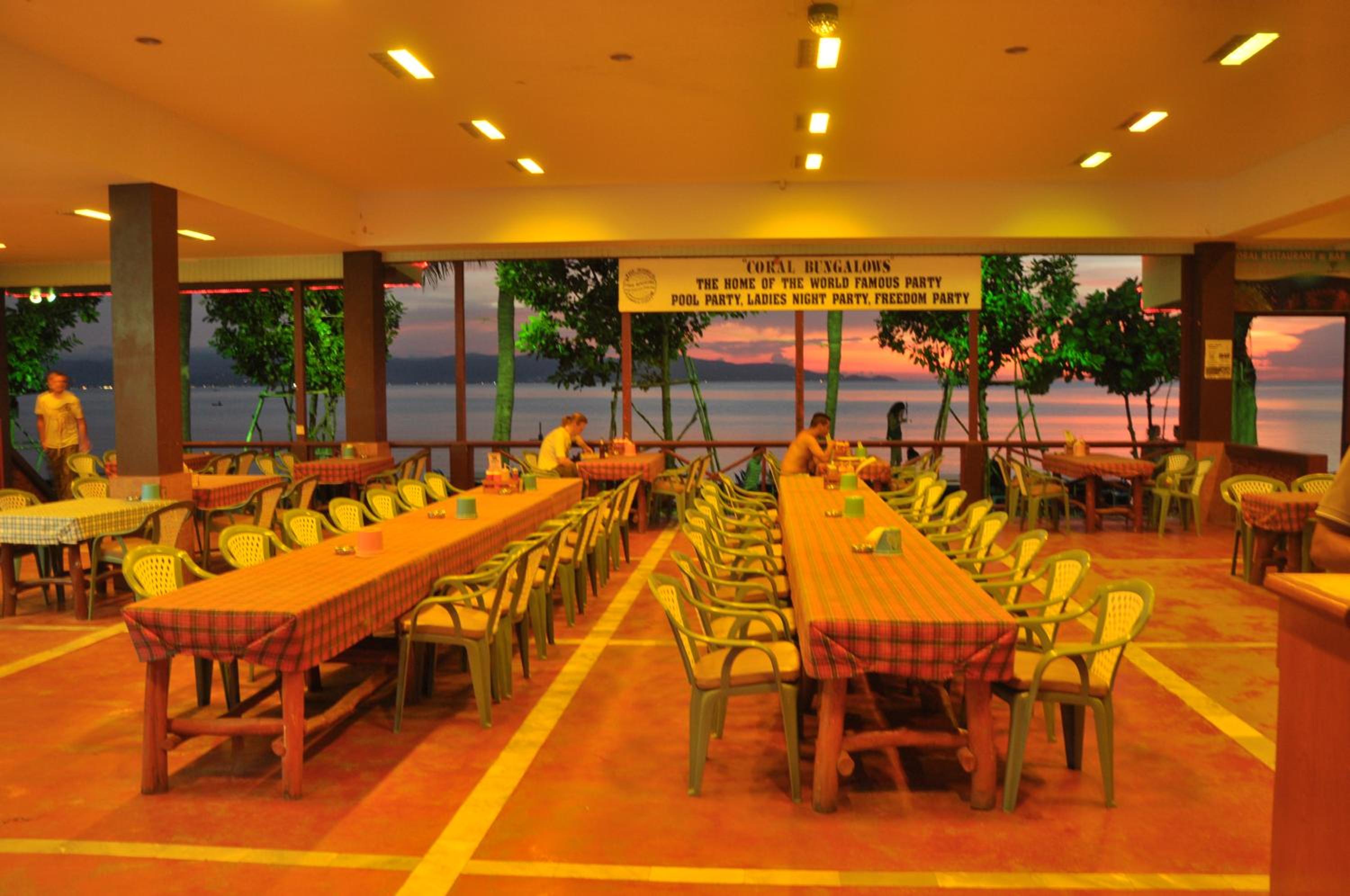 Coral Resort & Bungalows