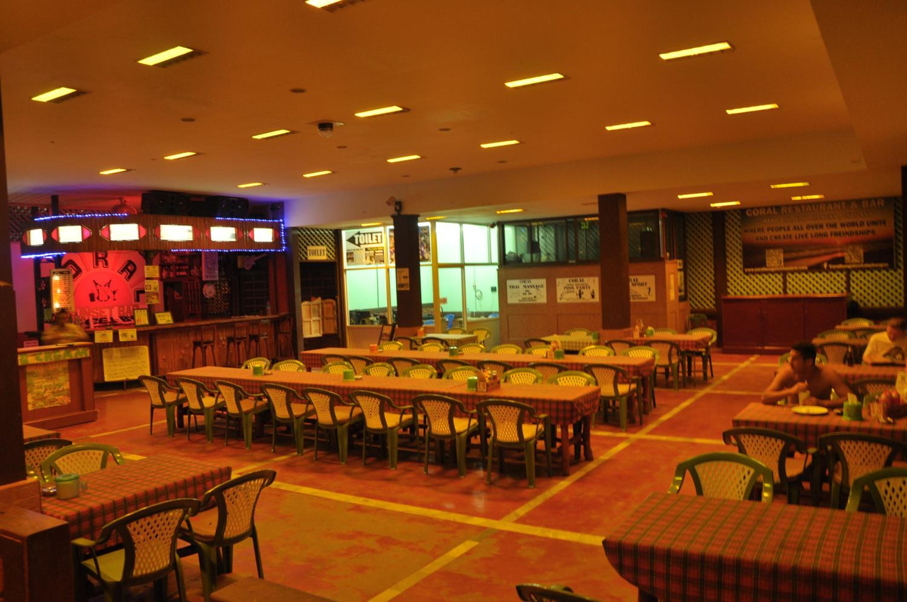 Coral Resort & Bungalows