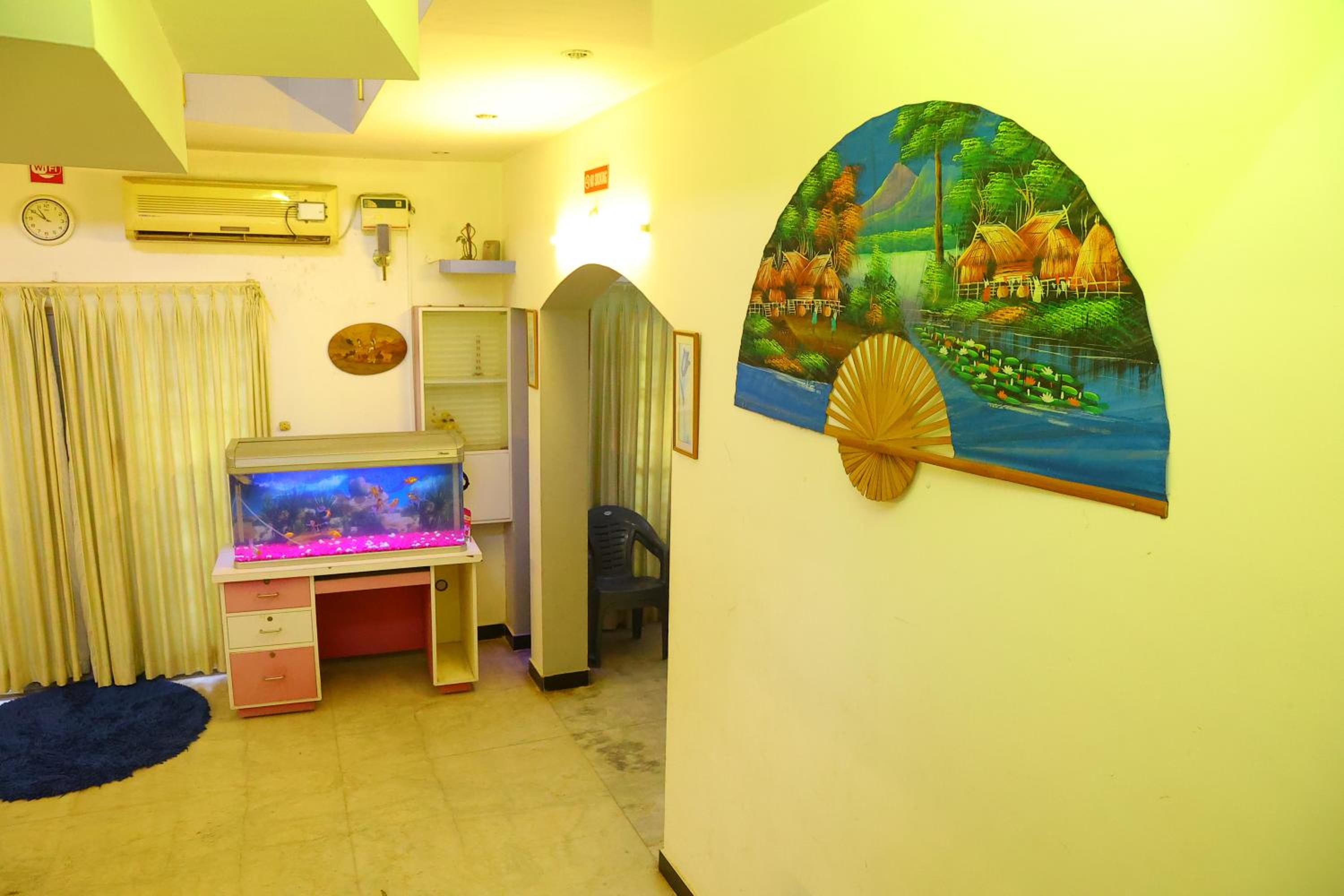 Photo 6