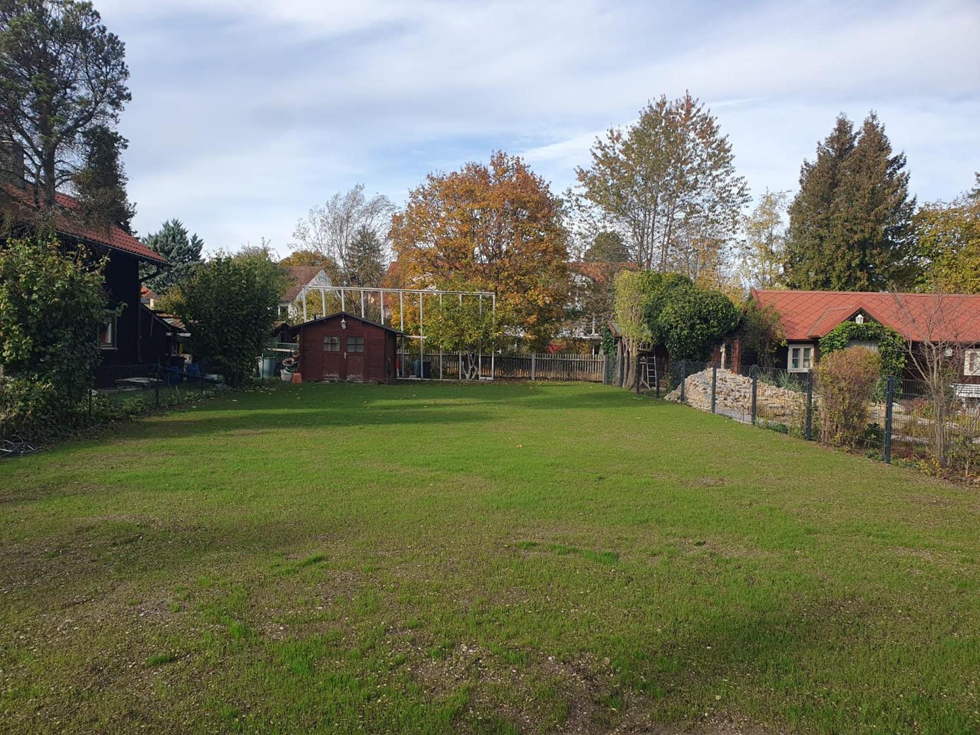 Exklusive Neubau Dachterrassenwohnung mit Wohnungslift in Vierfamilienvilla