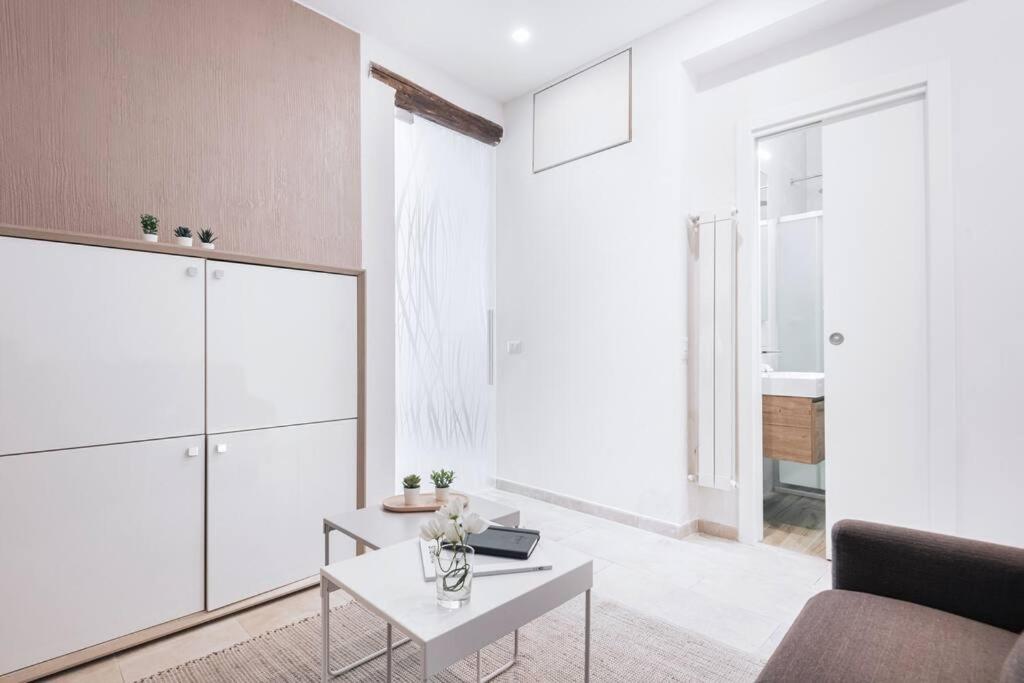 Easylife - Milano - Col di Lana 1 - Navigli