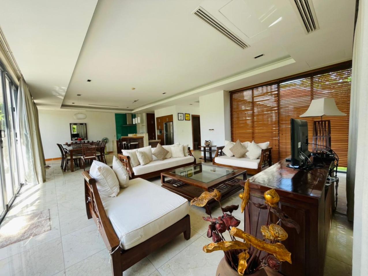 The Ocean Luxury Villa Da Nang
