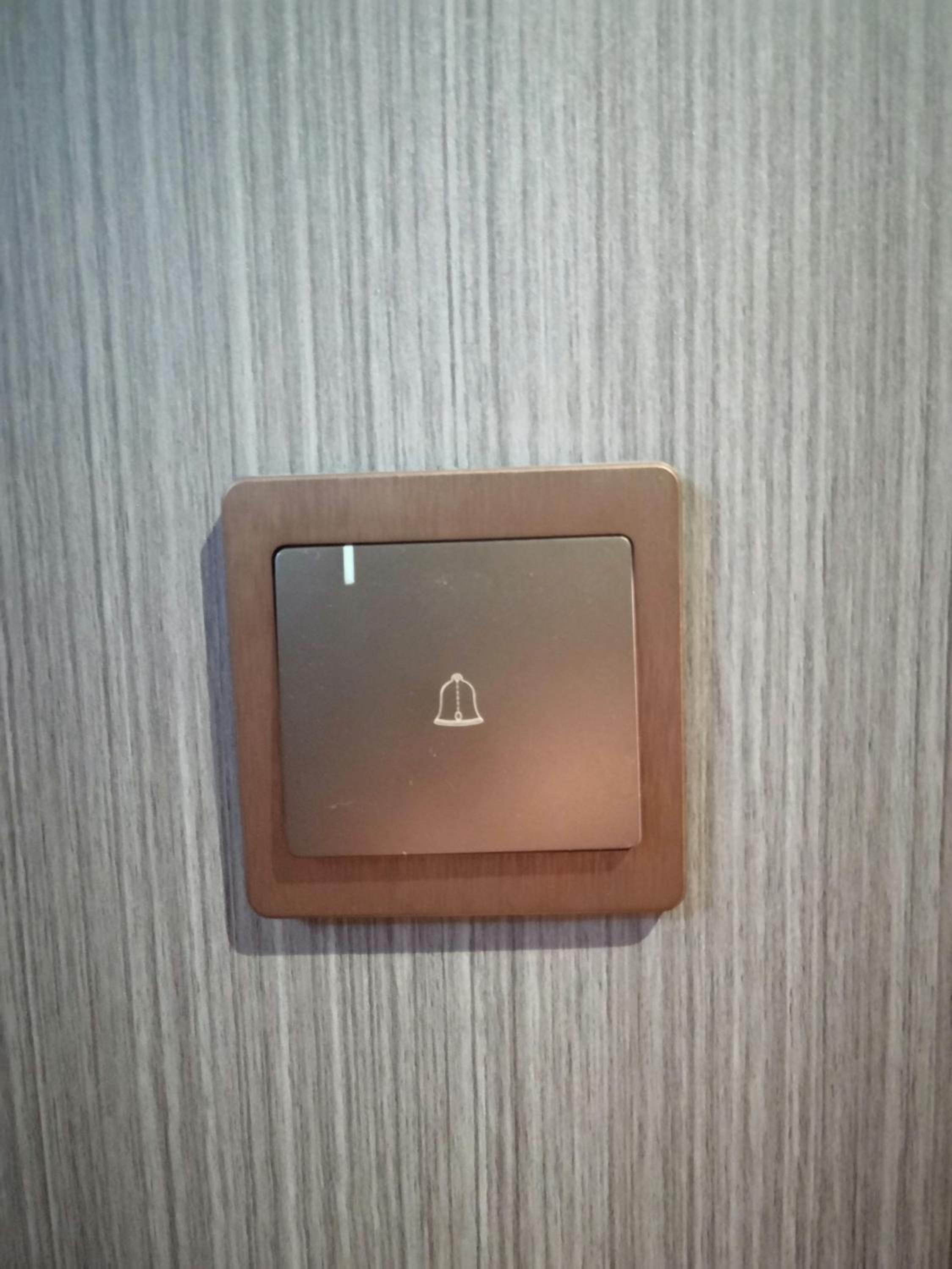 Hennessy Hotel