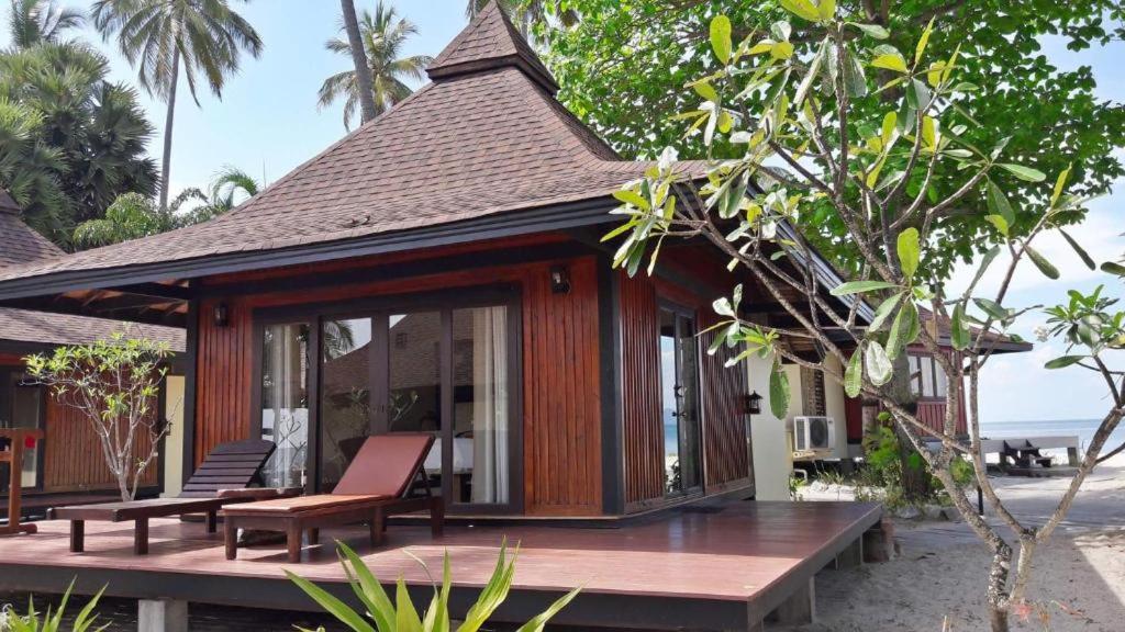 Hotel Koh Mook Sivalai Beach Resort - Image 1