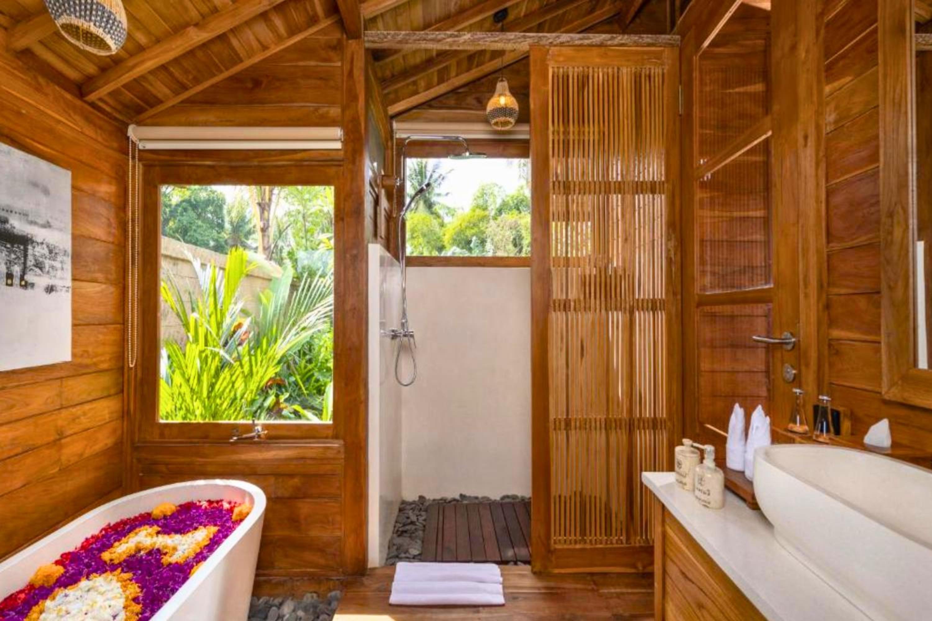 Prameswara 1 BR Wooden Private Pool Villa ZN174 view 3