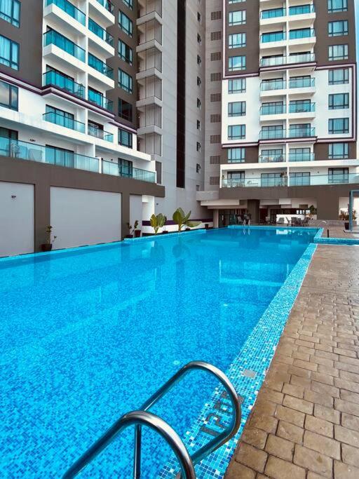 Landmark Residence 1 - Studio for two, Pool View, Nice View photo 6