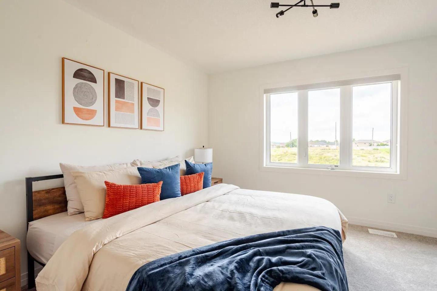 Stylish 4br Fast Wifi Sleeps 10
