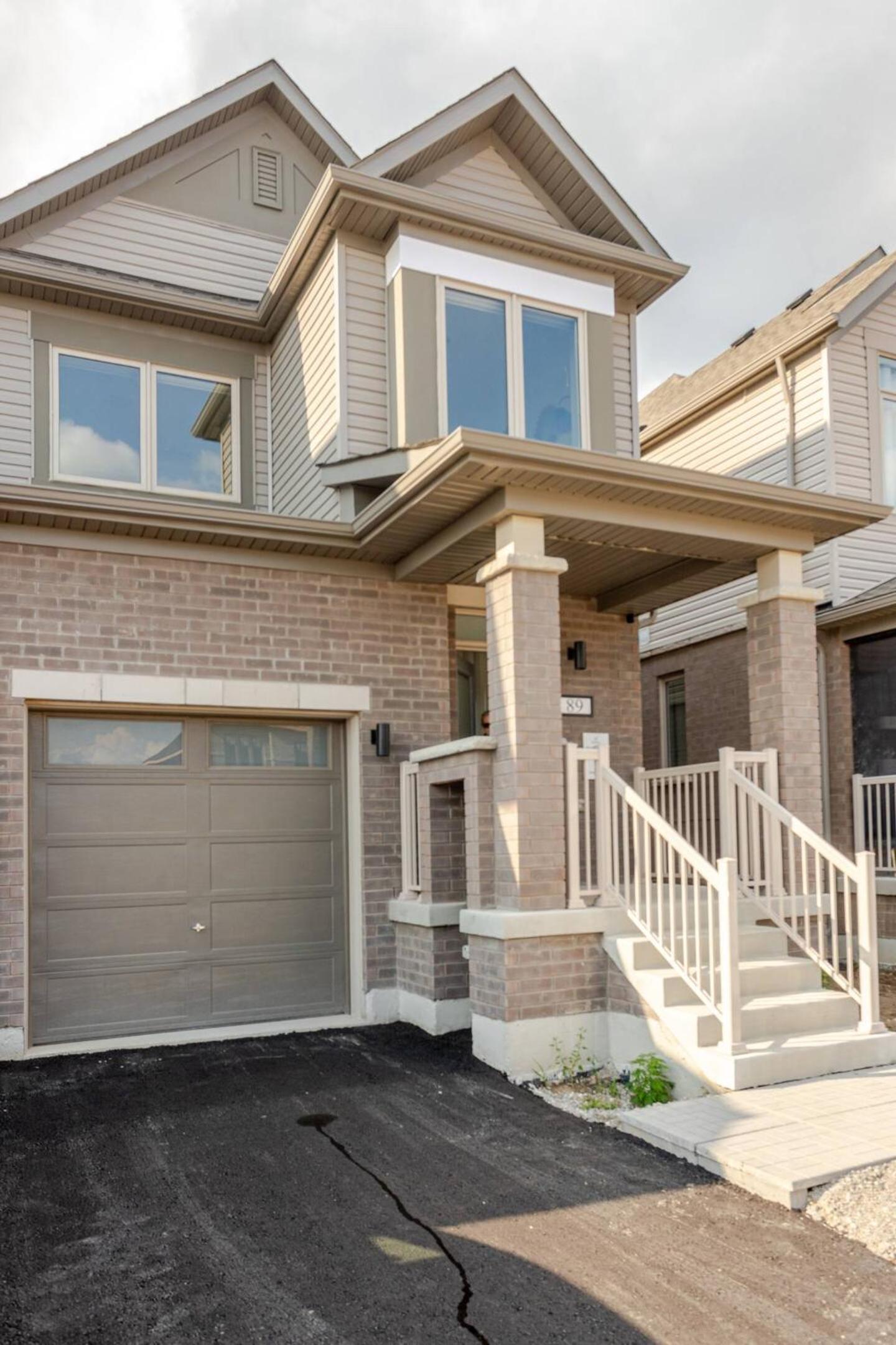 Stylish 4br Fast Wifi Sleeps 10