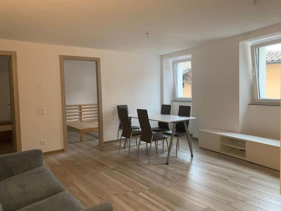 Curio Court Apartment