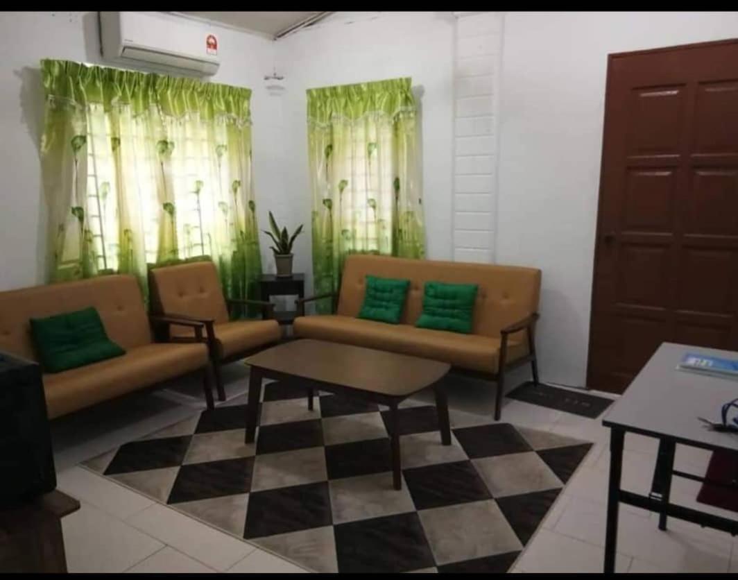 Qamalia Abqarie Guest House photo 5