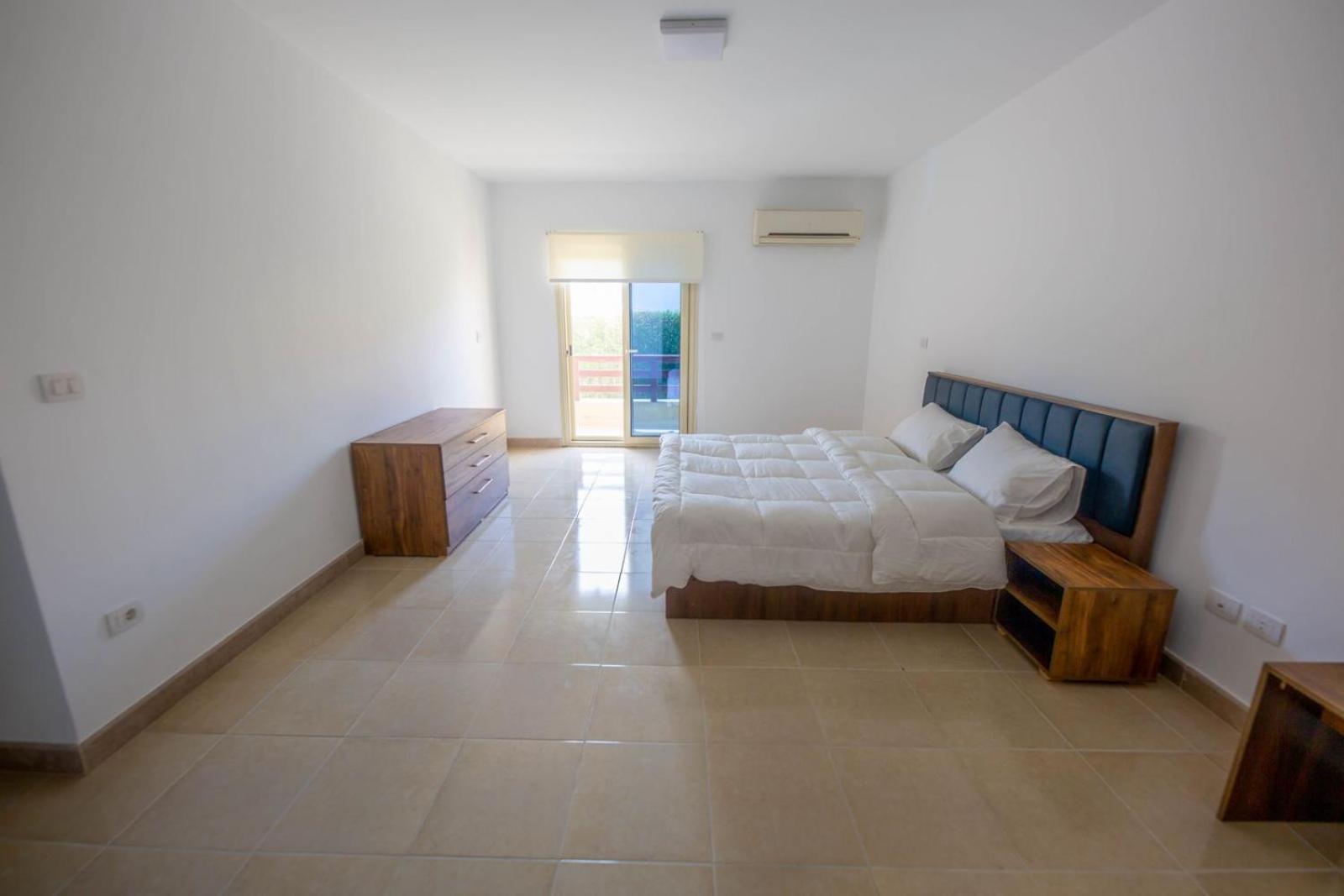 Rihana Villa studios