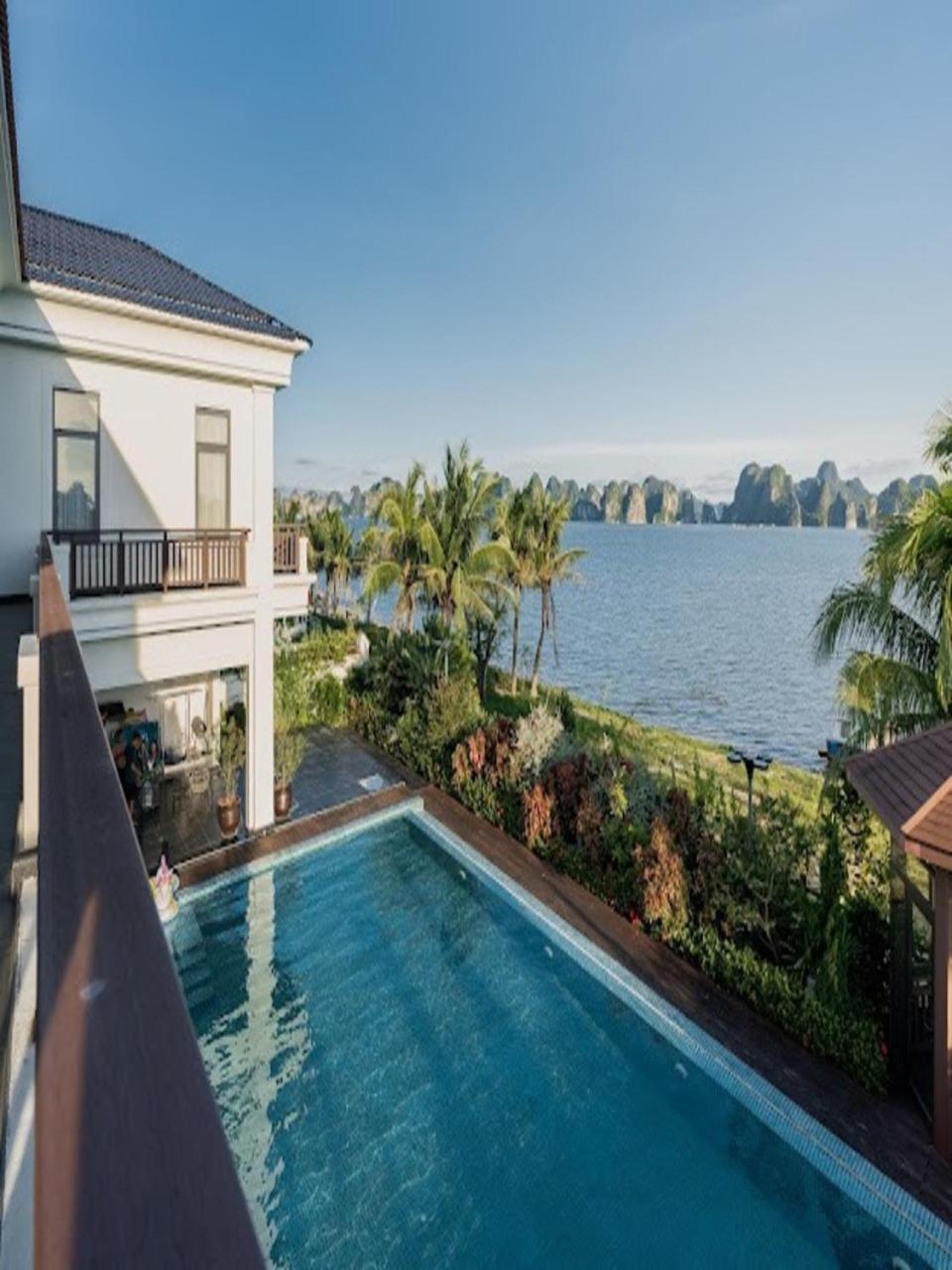 Villa 5 phòng ngủ víp - Tuần Châu - Sát biển view 2