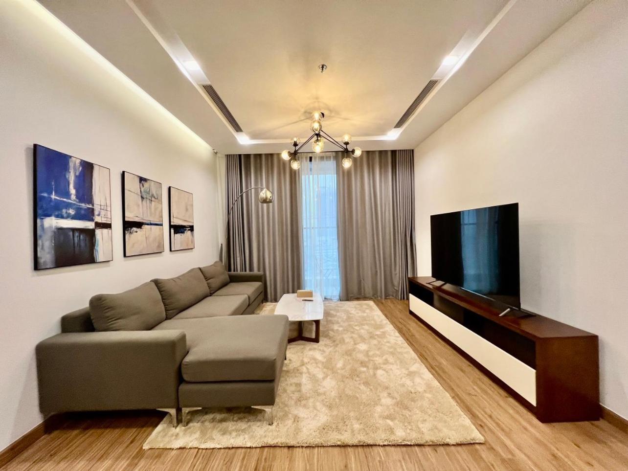 Vinhomes Metropolis Luxury Apartment 4 Br