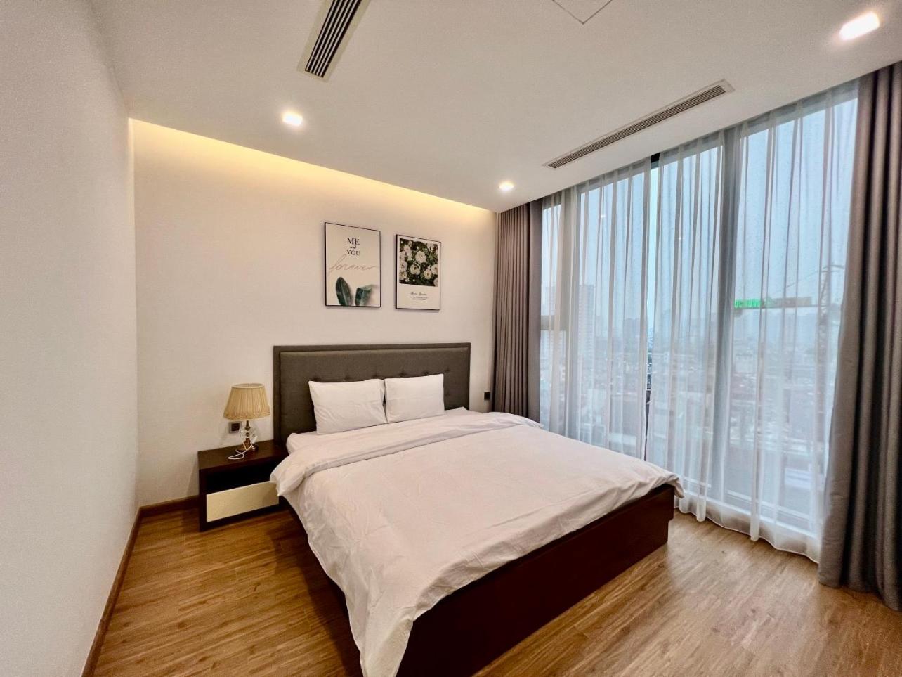 Vinhomes Metropolis Luxury Apartment 4 Br