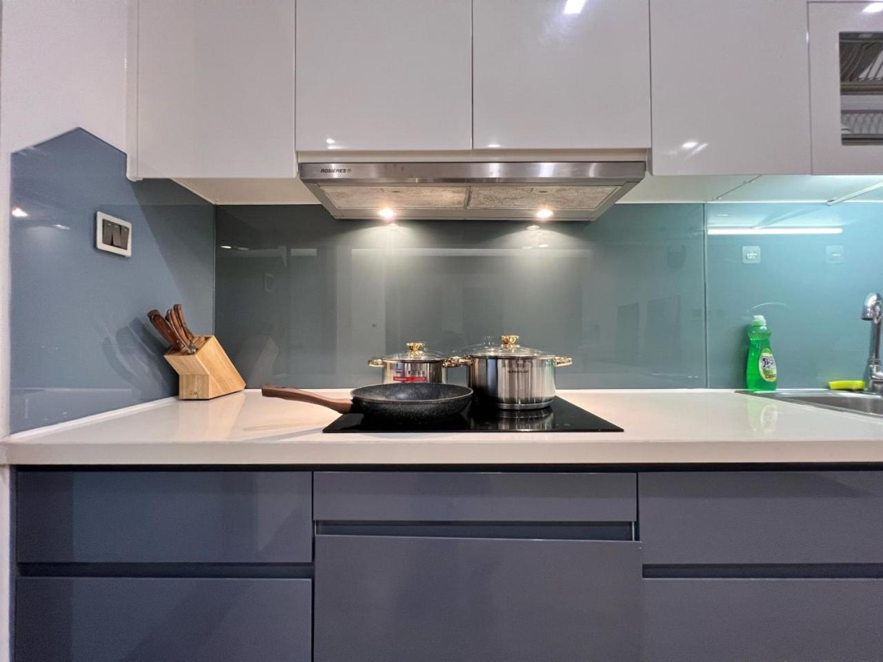 Vinhomes Metropolis Luxury Apartment 4 Br