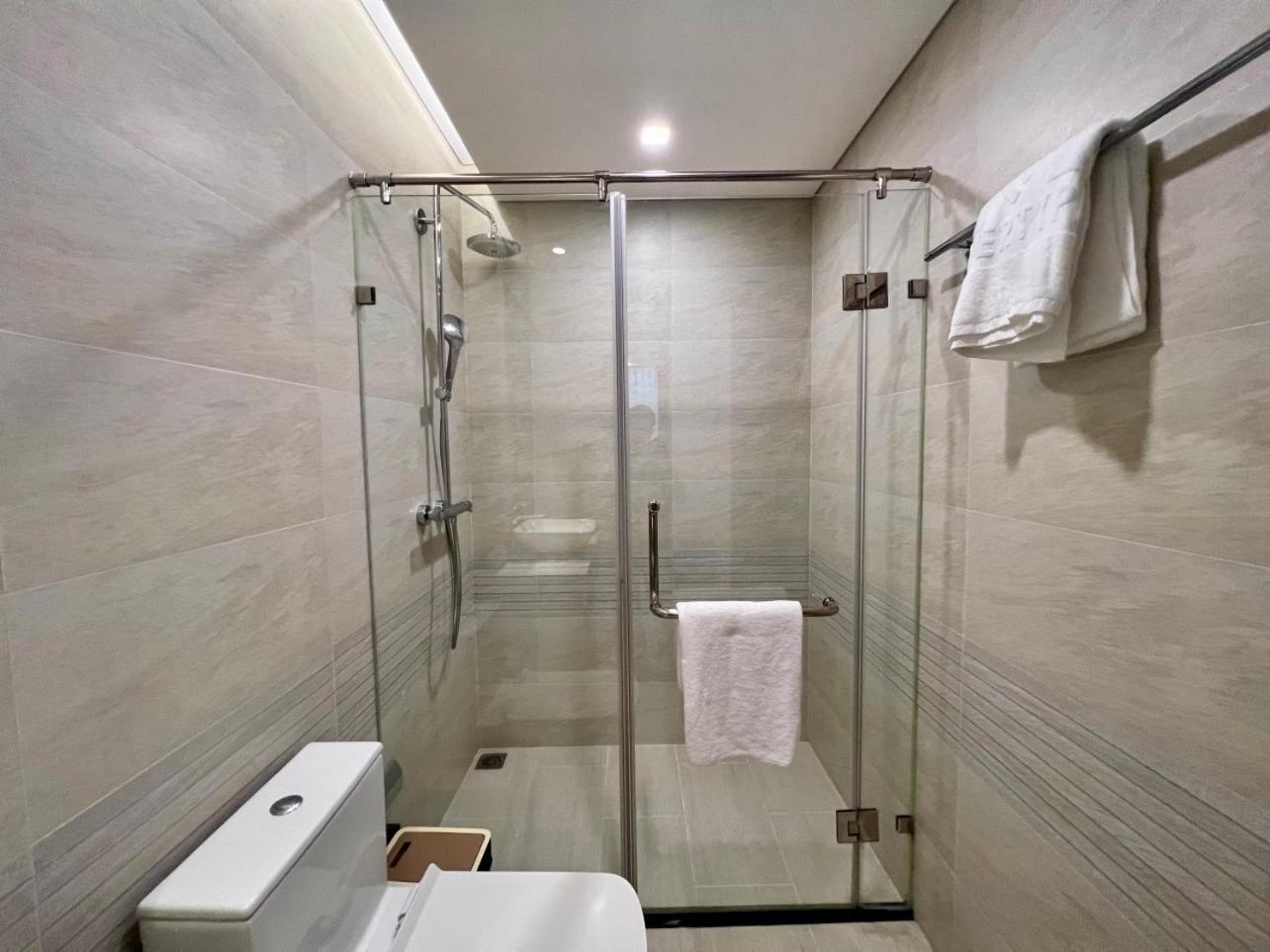 Vinhomes Metropolis Luxury Apartment 4 Br