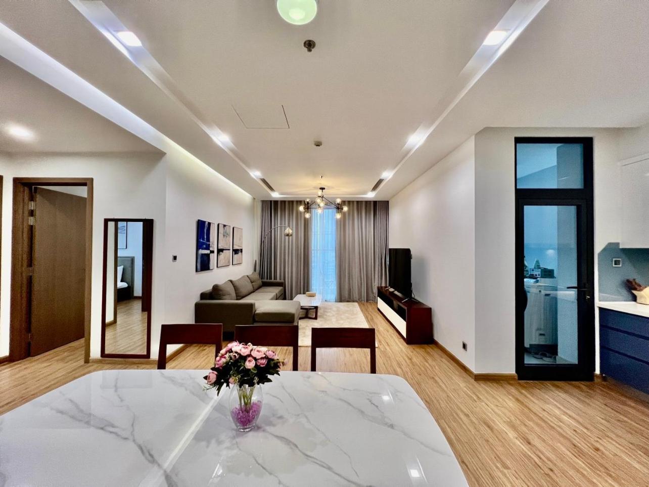 Vinhomes Metropolis Luxury Apartment 4 Br