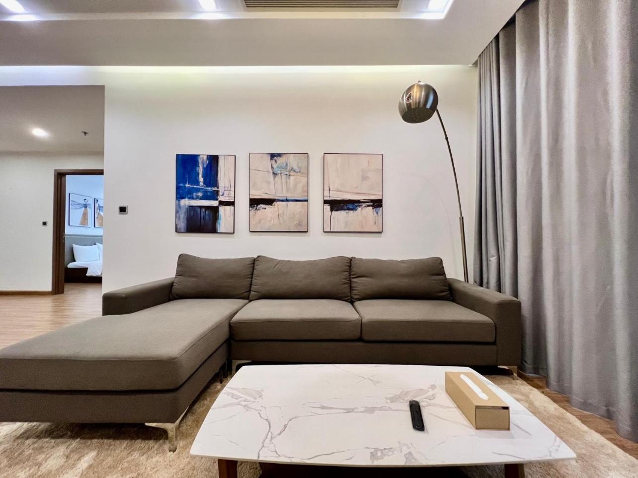 Vinhomes Metropolis Luxury Apartment 4 Br