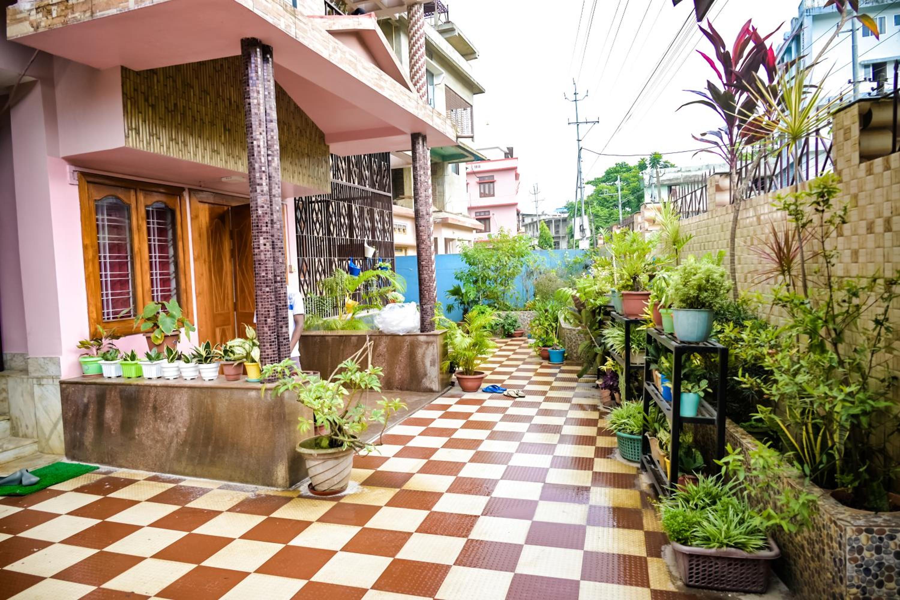 ANANDS HOMESTAY