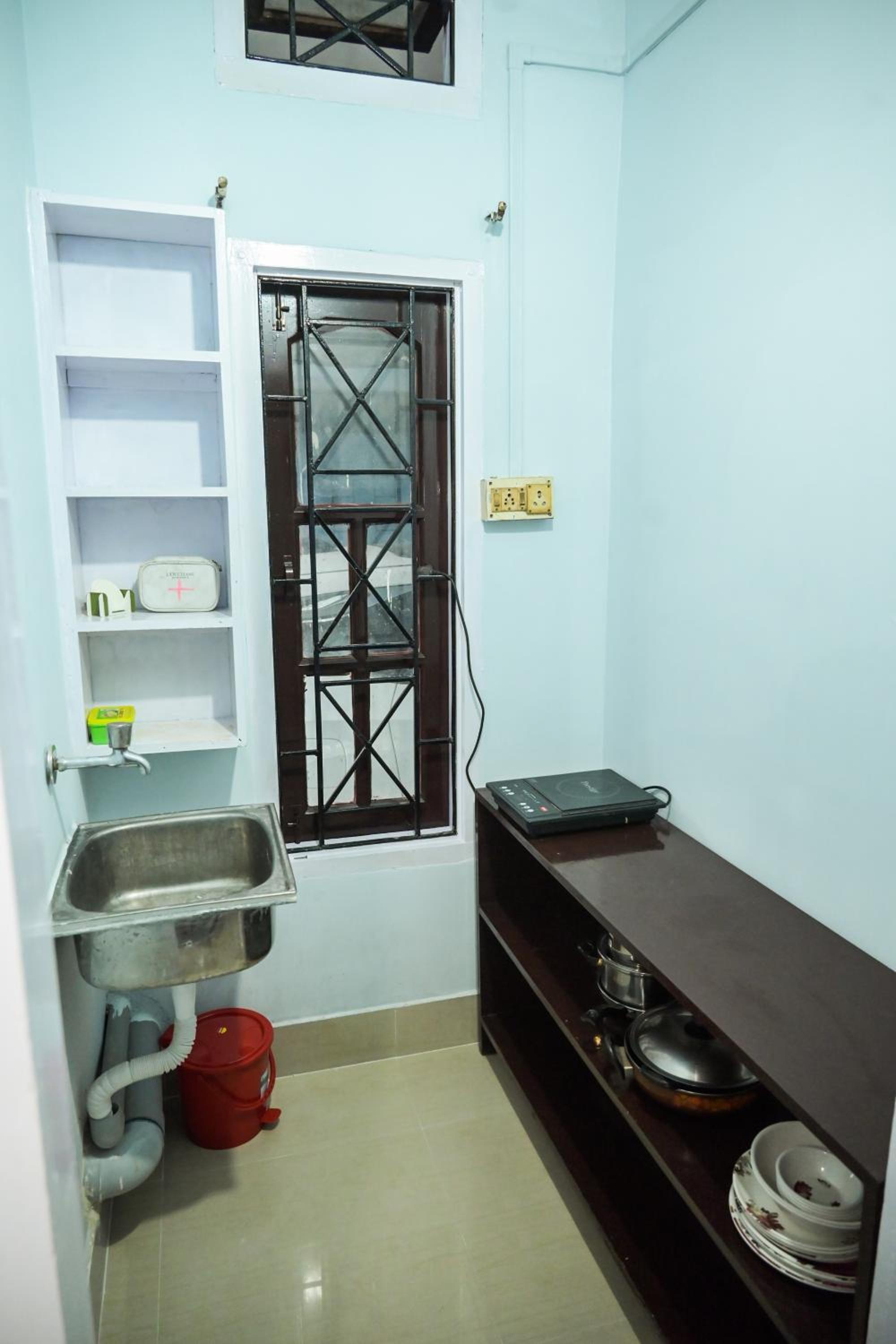 ANANDS HOMESTAY