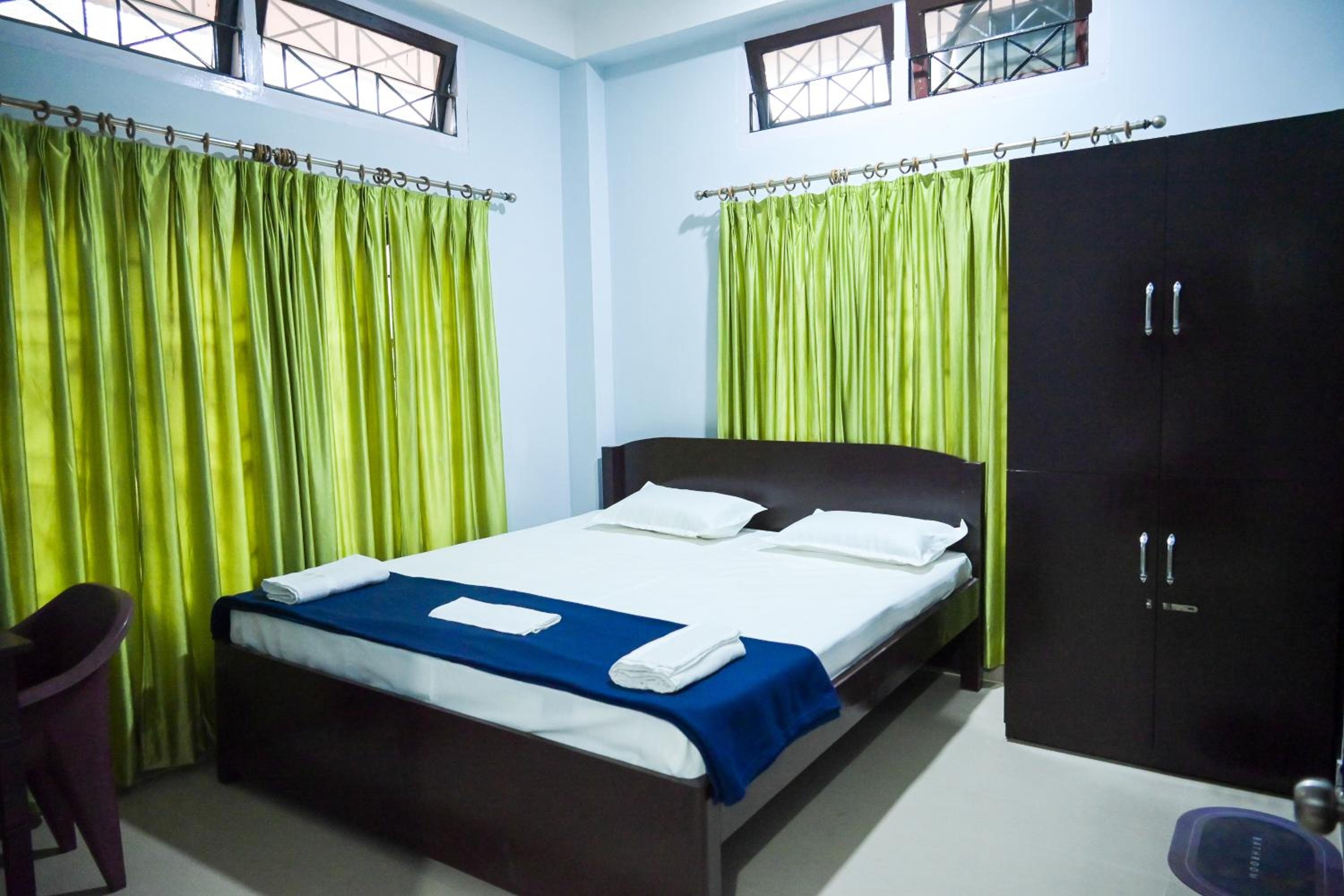 ANANDS HOMESTAY