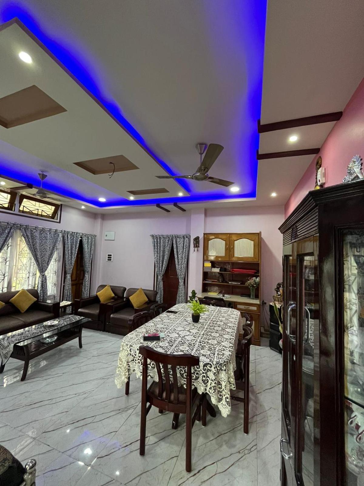 ANANDS HOMESTAY