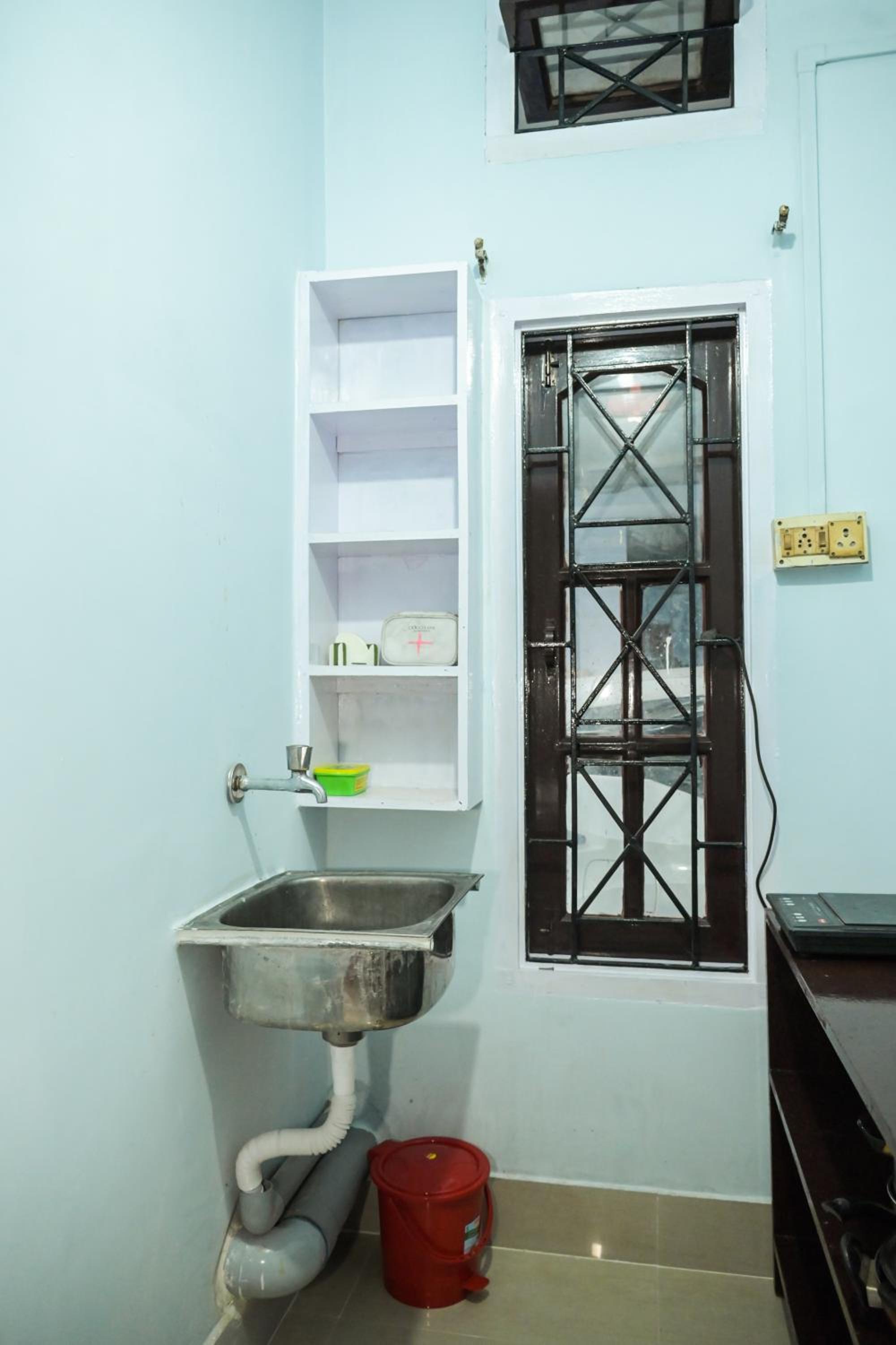 ANANDS HOMESTAY