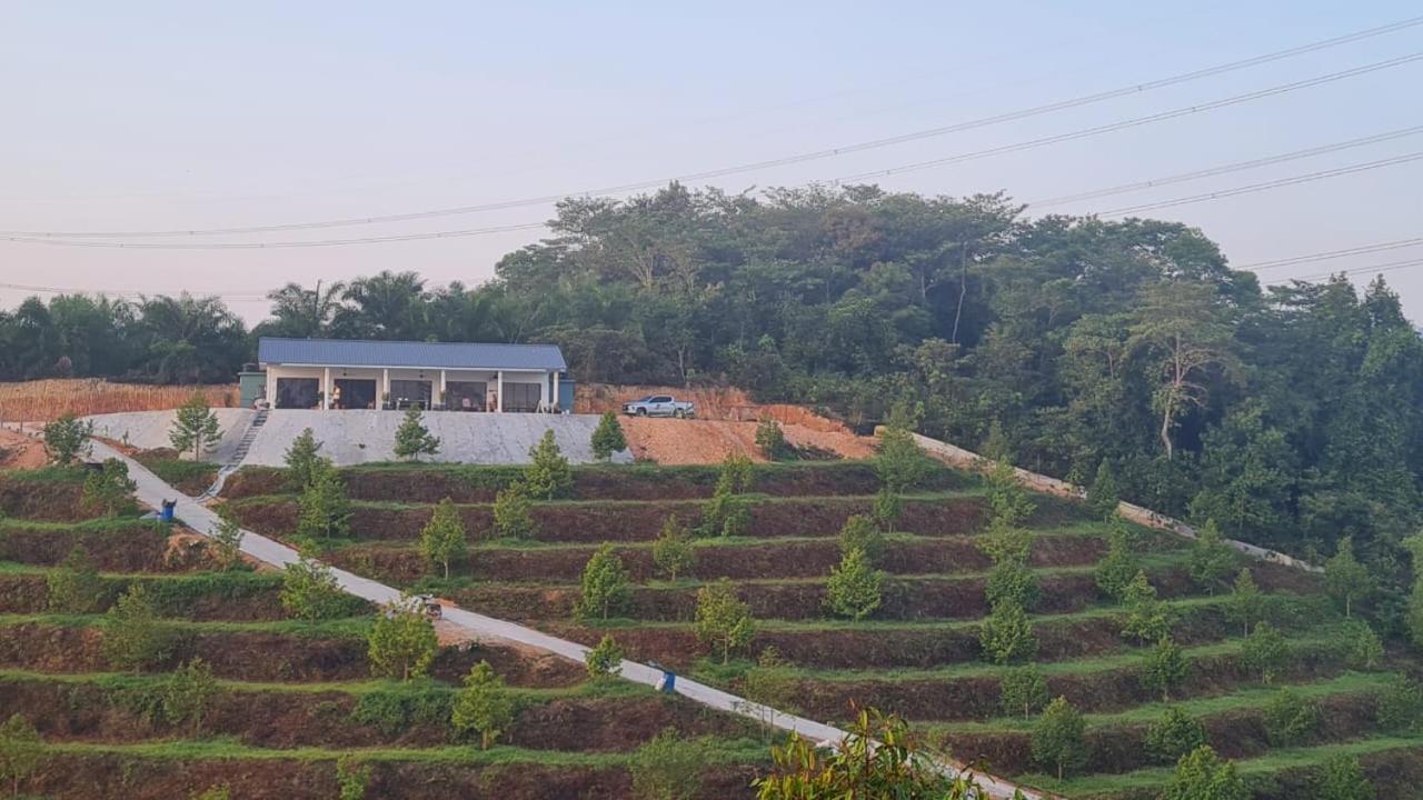 Simpang Pertang Hilltop Orchard Stay photo 1