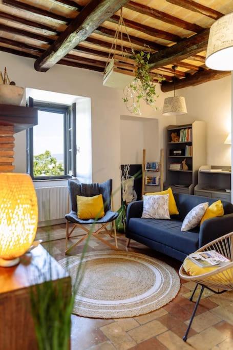 T65 home holidays in Umbria - Orvieto view 2