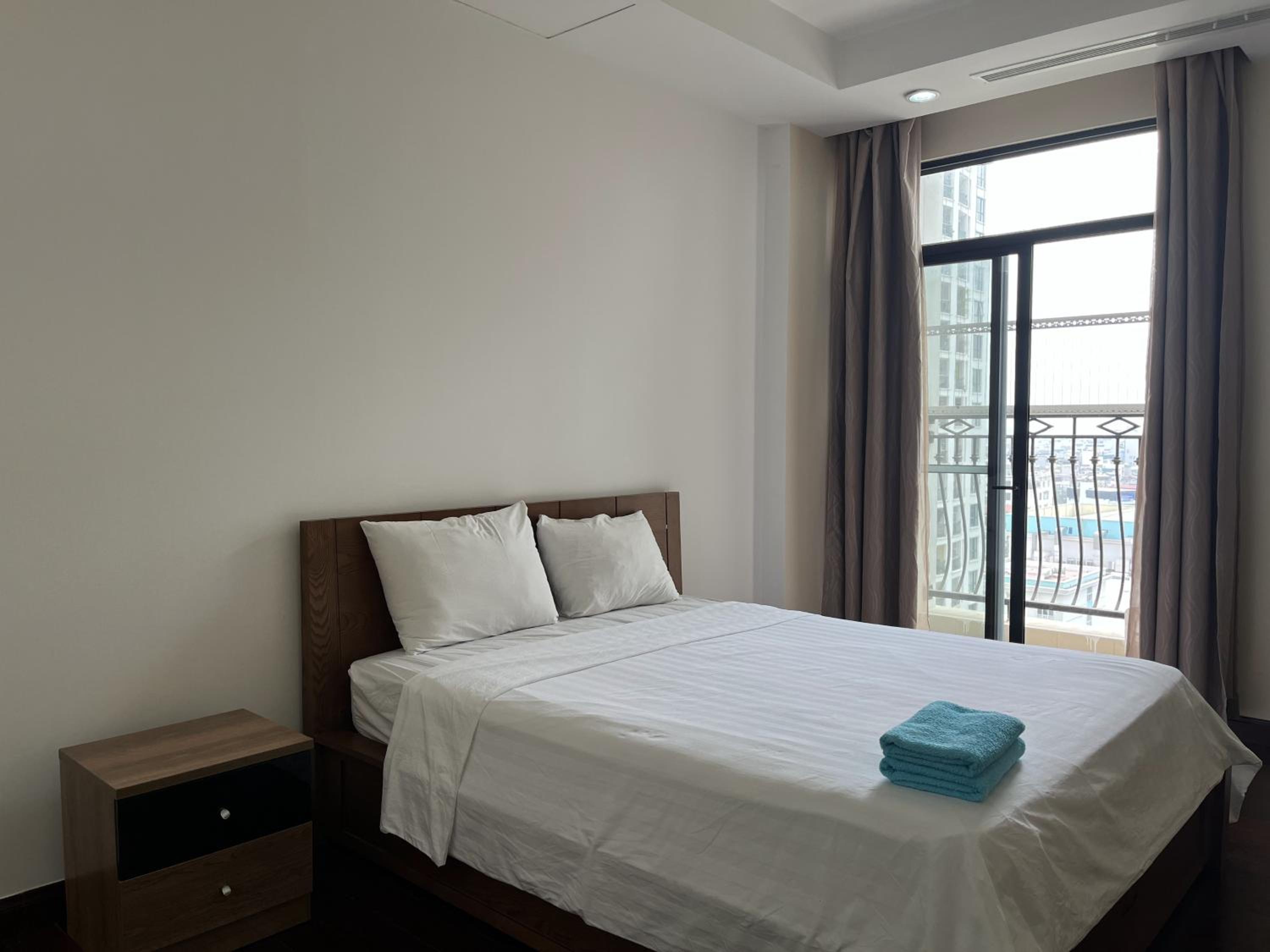 Vinhomes Royal City Apartment 3 Br