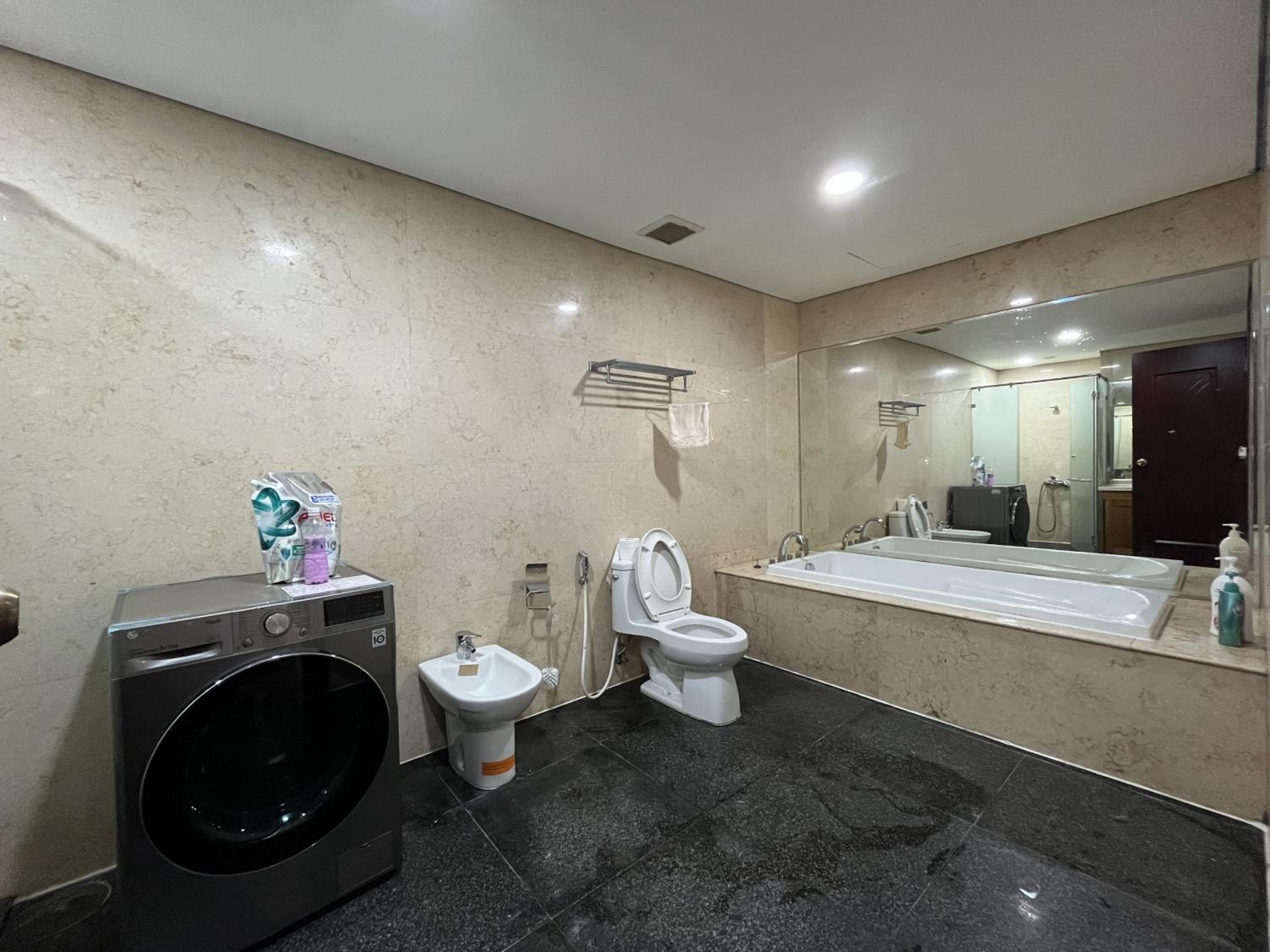 Vinhomes Royal City Apartment 3 Br