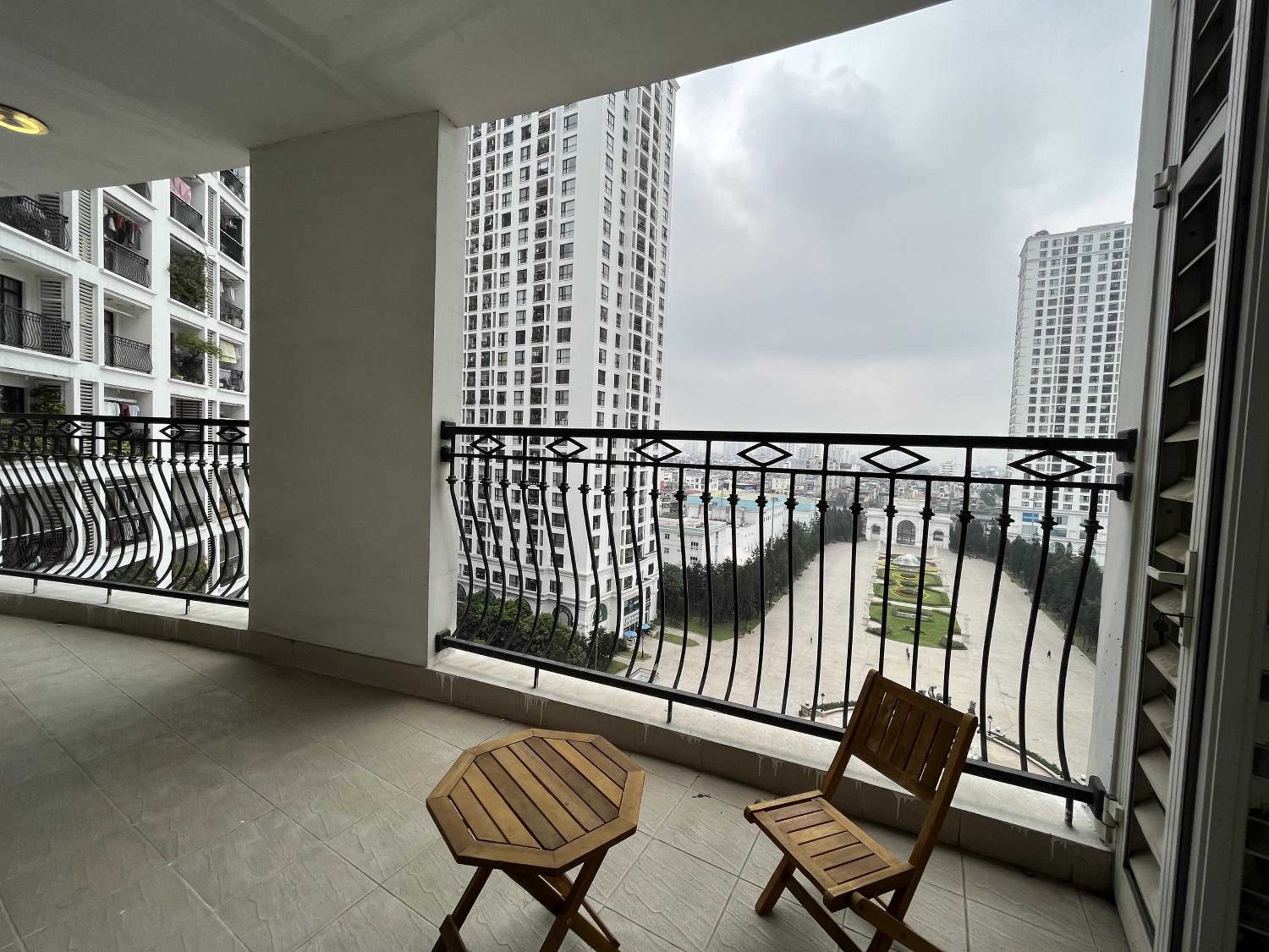 Vinhomes Royal City Apartment 3 Br