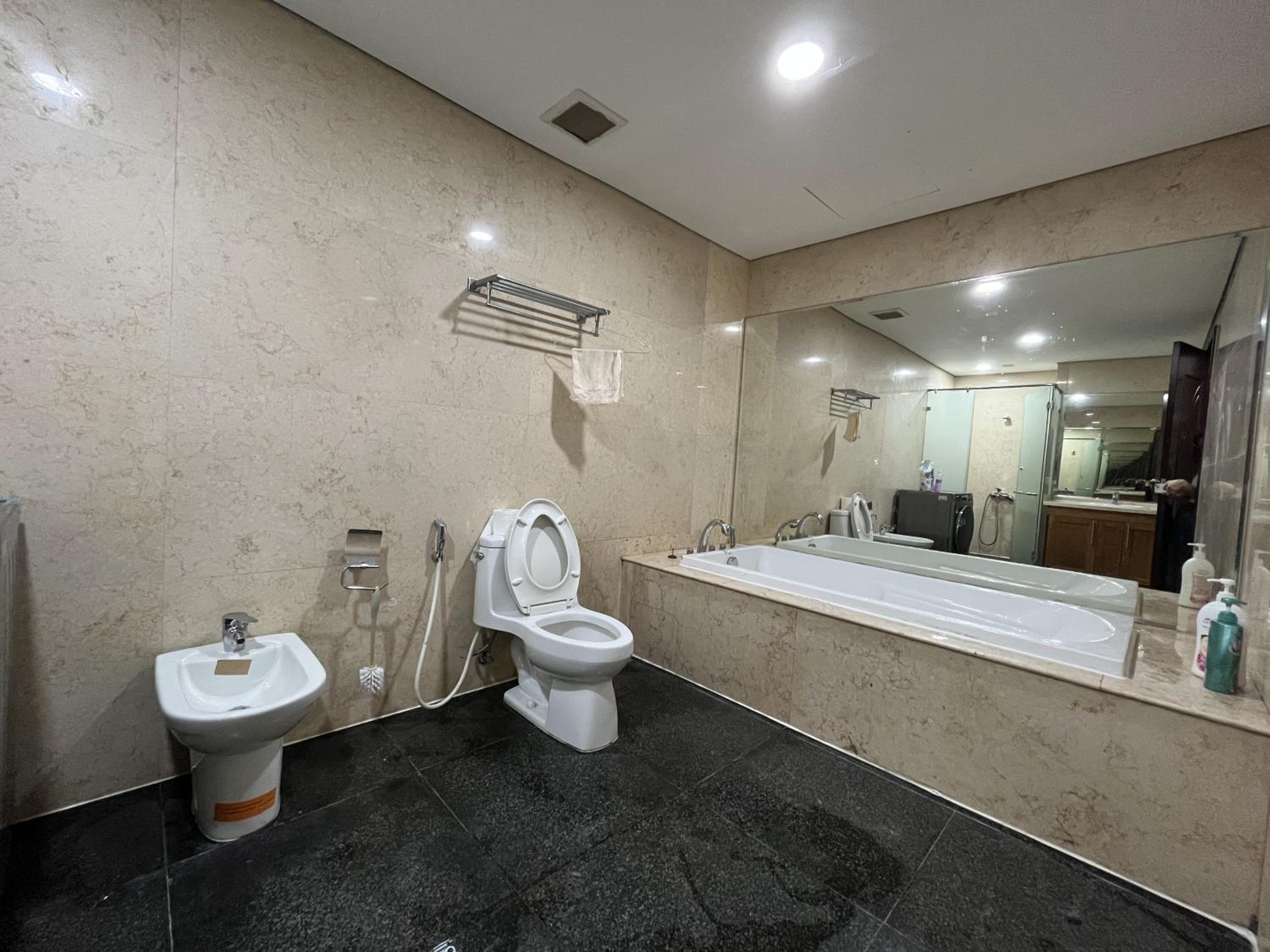 Vinhomes Royal City Apartment 3 Br