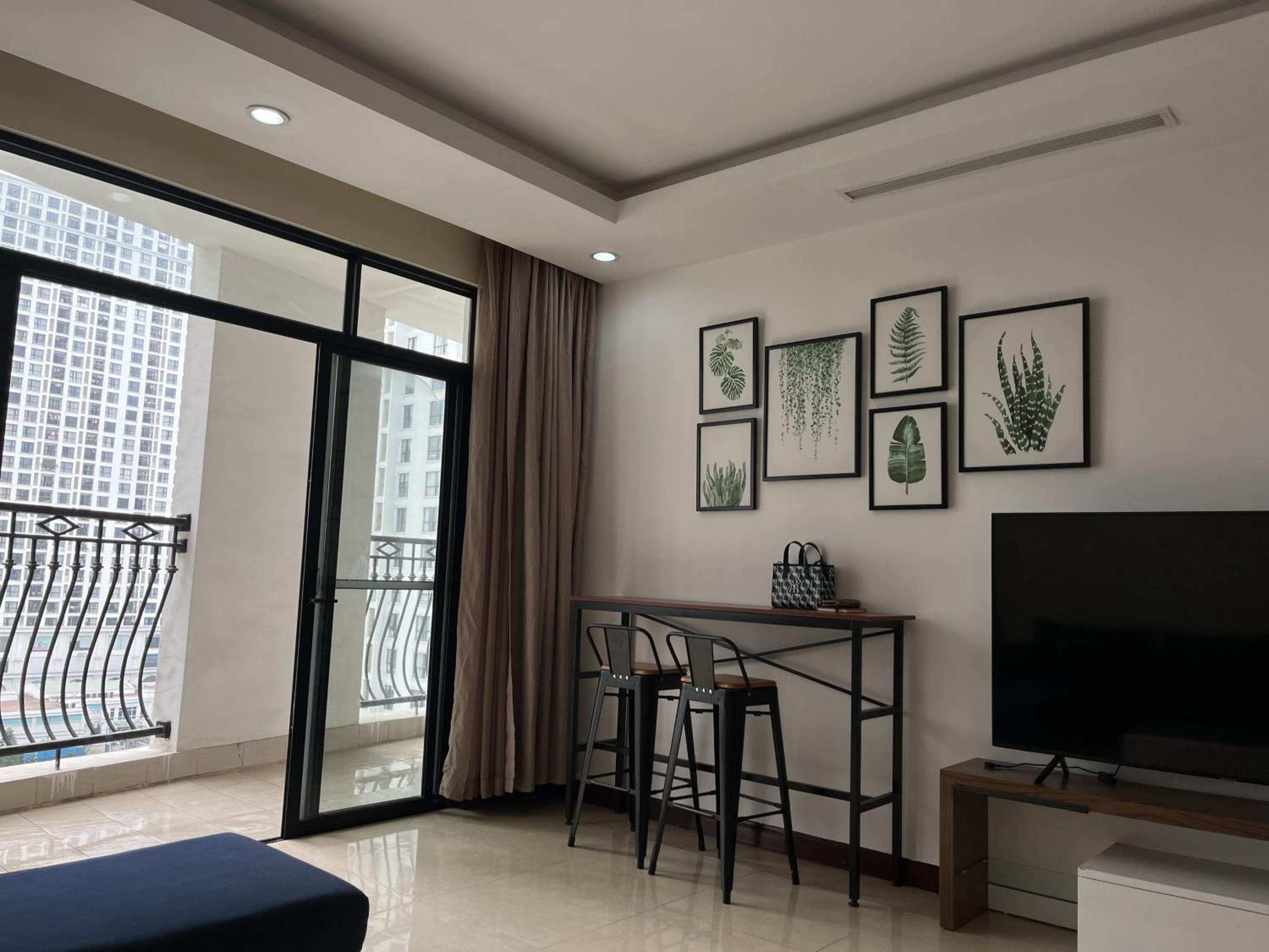 Vinhomes Royal City Apartment 3 Br