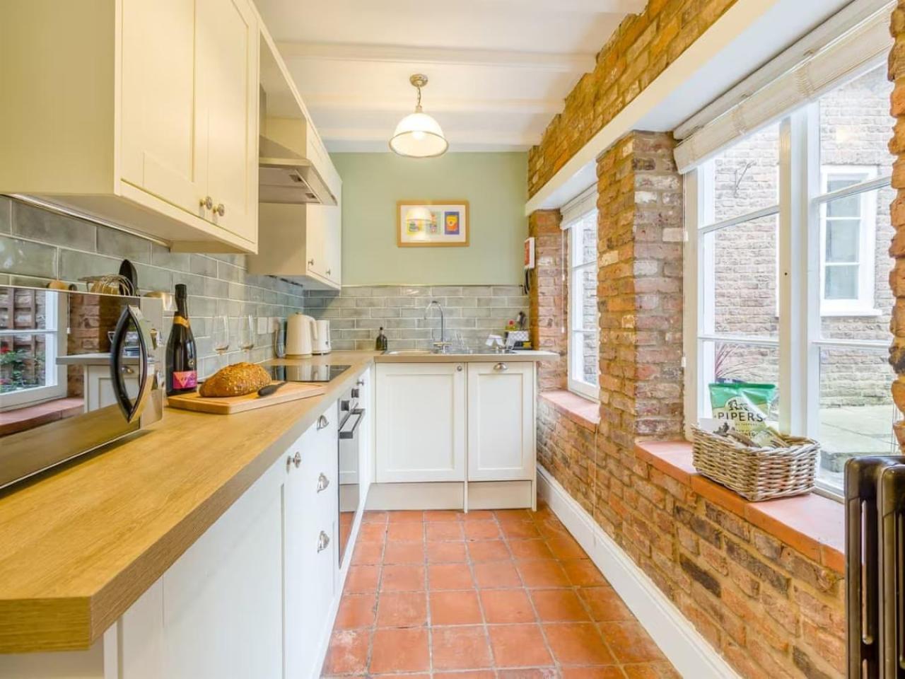 Papist Hall Cottages