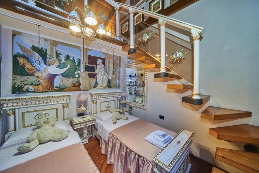 Villa Meridiana-Luxury Lakeside Oasis on Lake Como