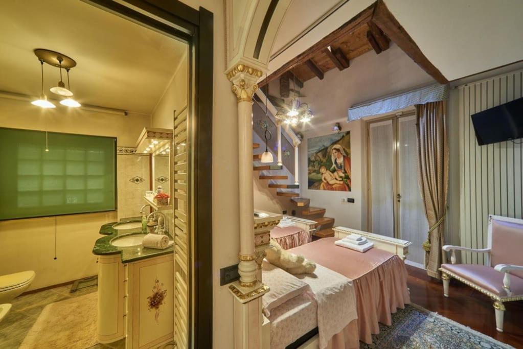 Villa Meridiana-Luxury Lakeside Oasis on Lake Como