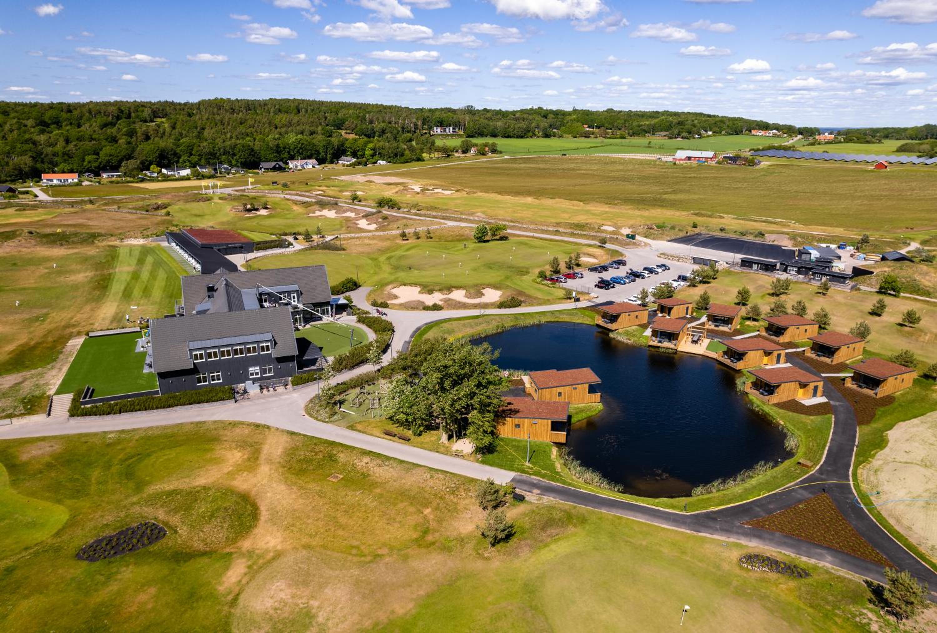 Hotel Halmstad Golfarena stugor - Image 1