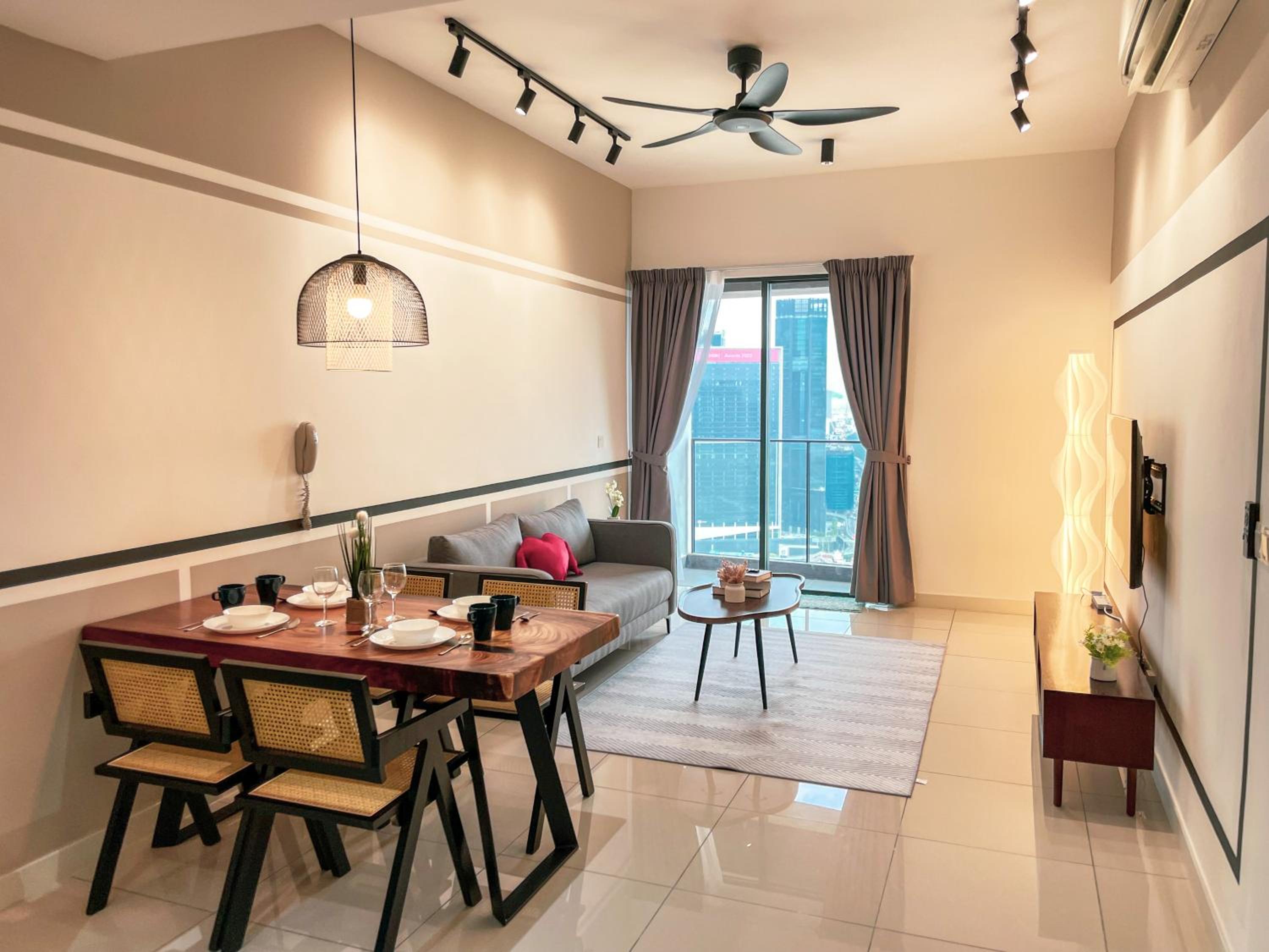 Continew Residence Cozy Suite by GUESTONIC