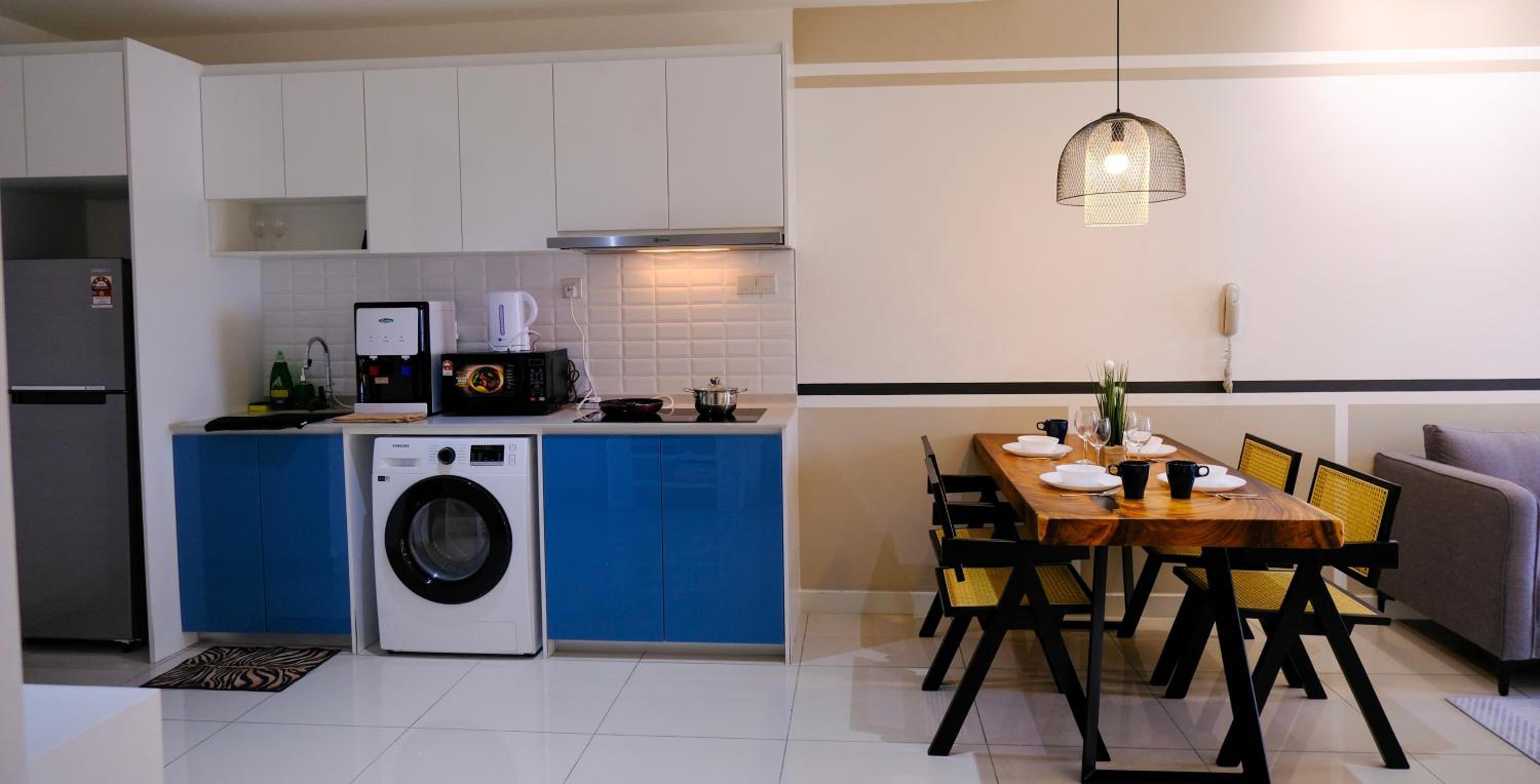 Continew Residence Cozy Suite by GUESTONIC