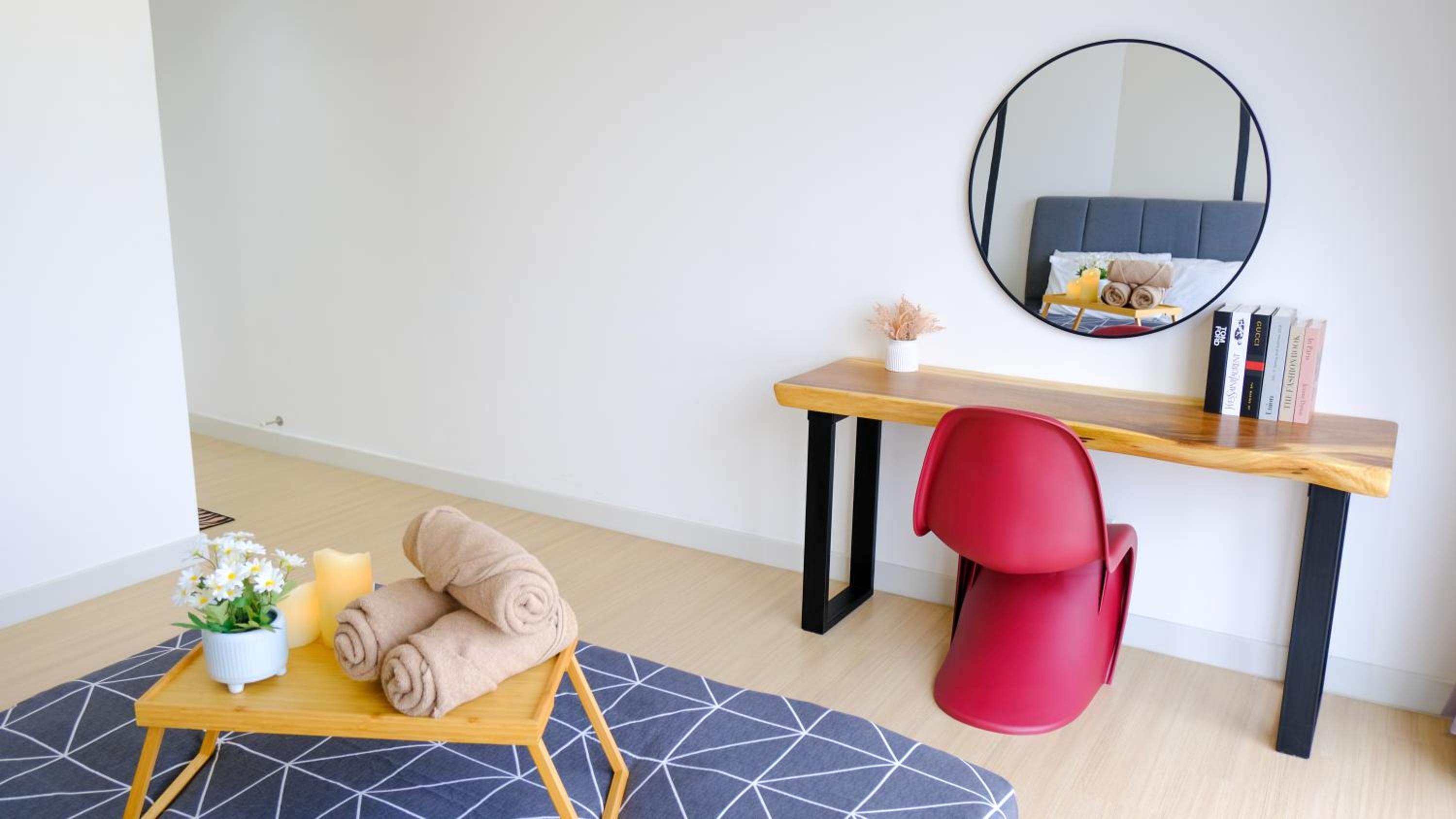 Continew Residence Cozy Suite by GUESTONIC