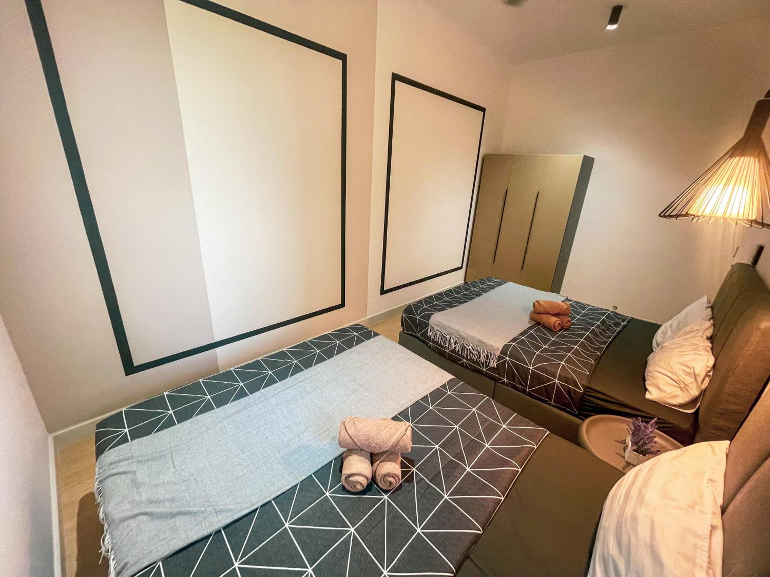 Continew Residence Cozy Suite by GUESTONIC