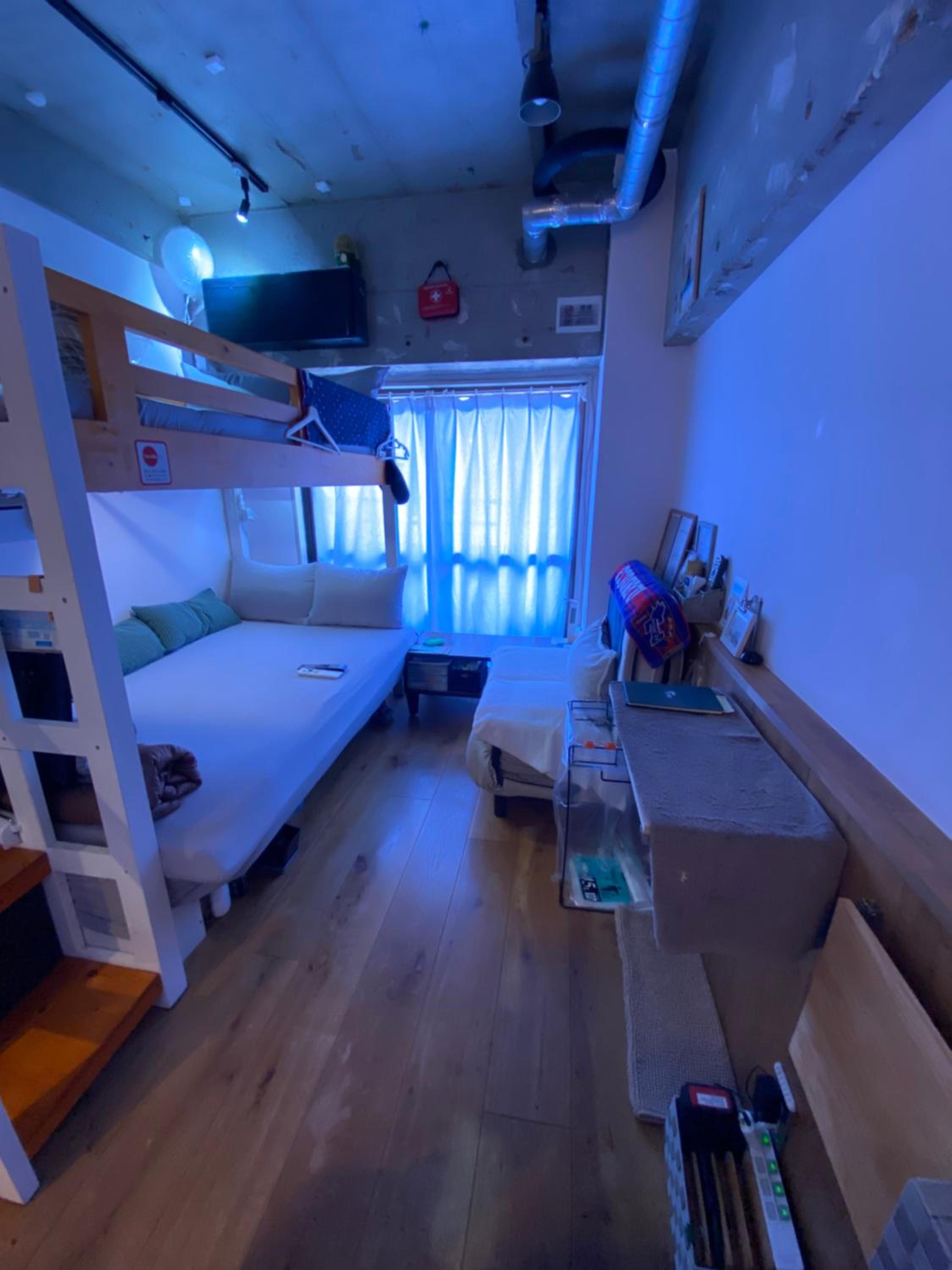 Kabukicho 413 - the Sanctuary