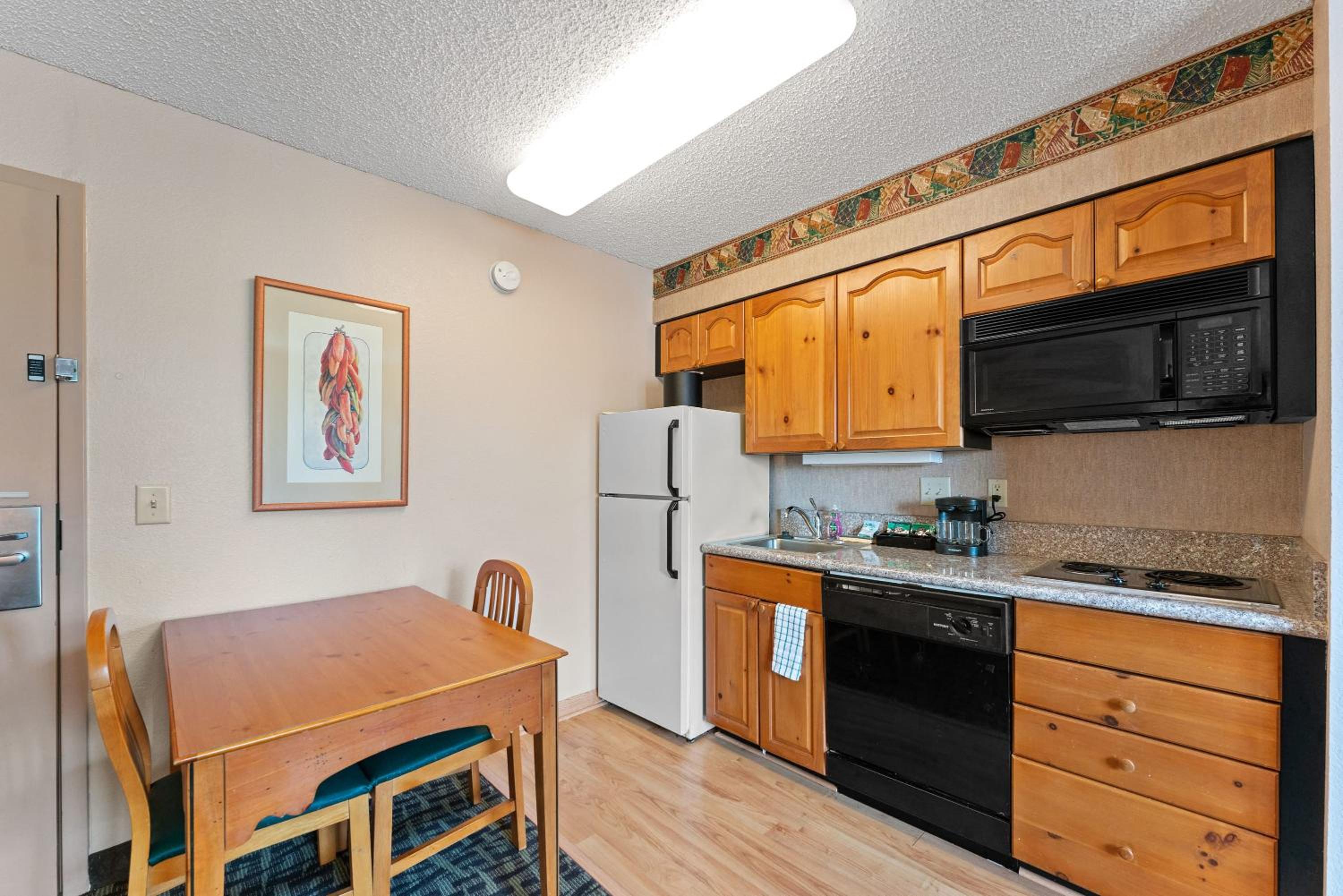 Scottsdale 1 bd 1 ba furnished apt 2 beds view 4