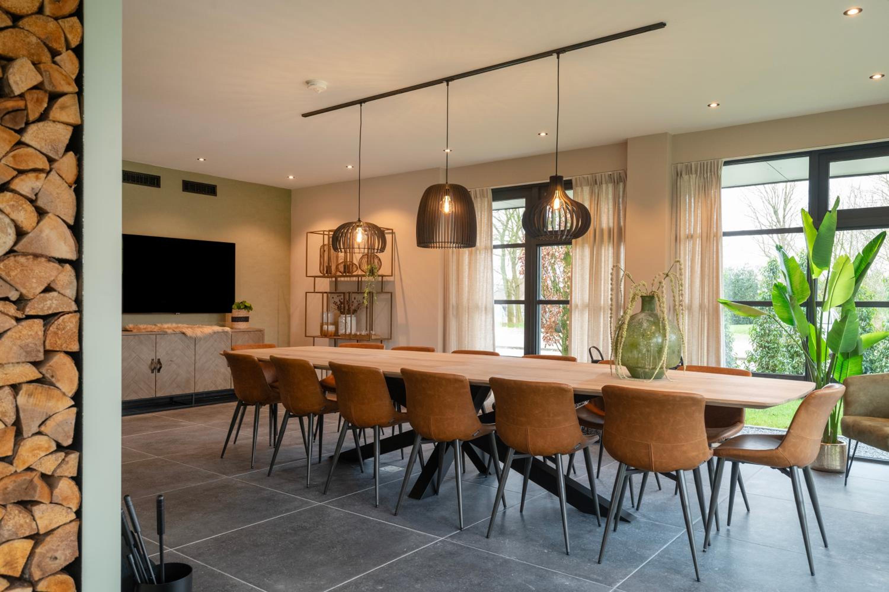 meeting & event spaces