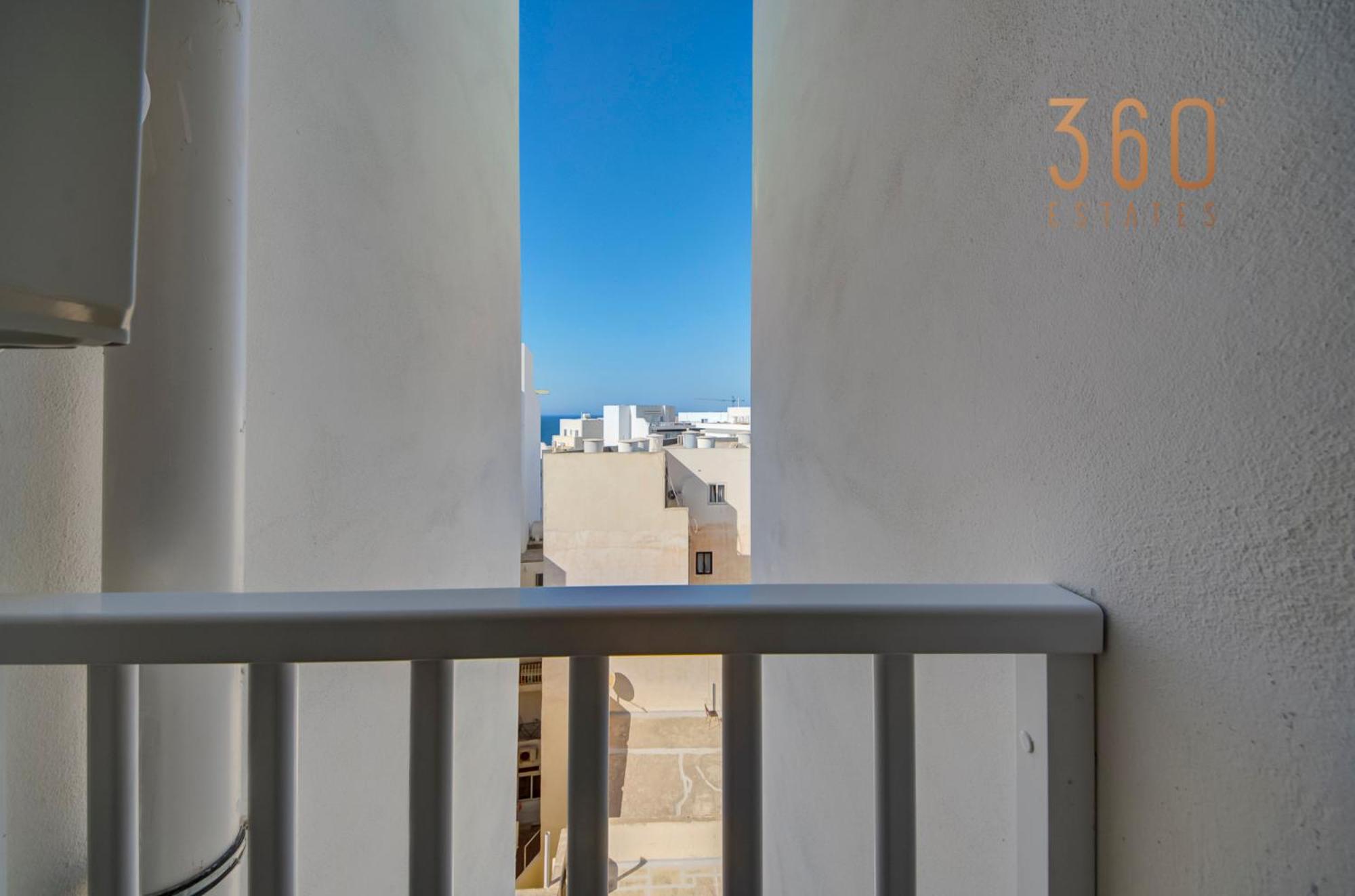 St Pauls Bay Oasis Suites by 360 Estates photo 4