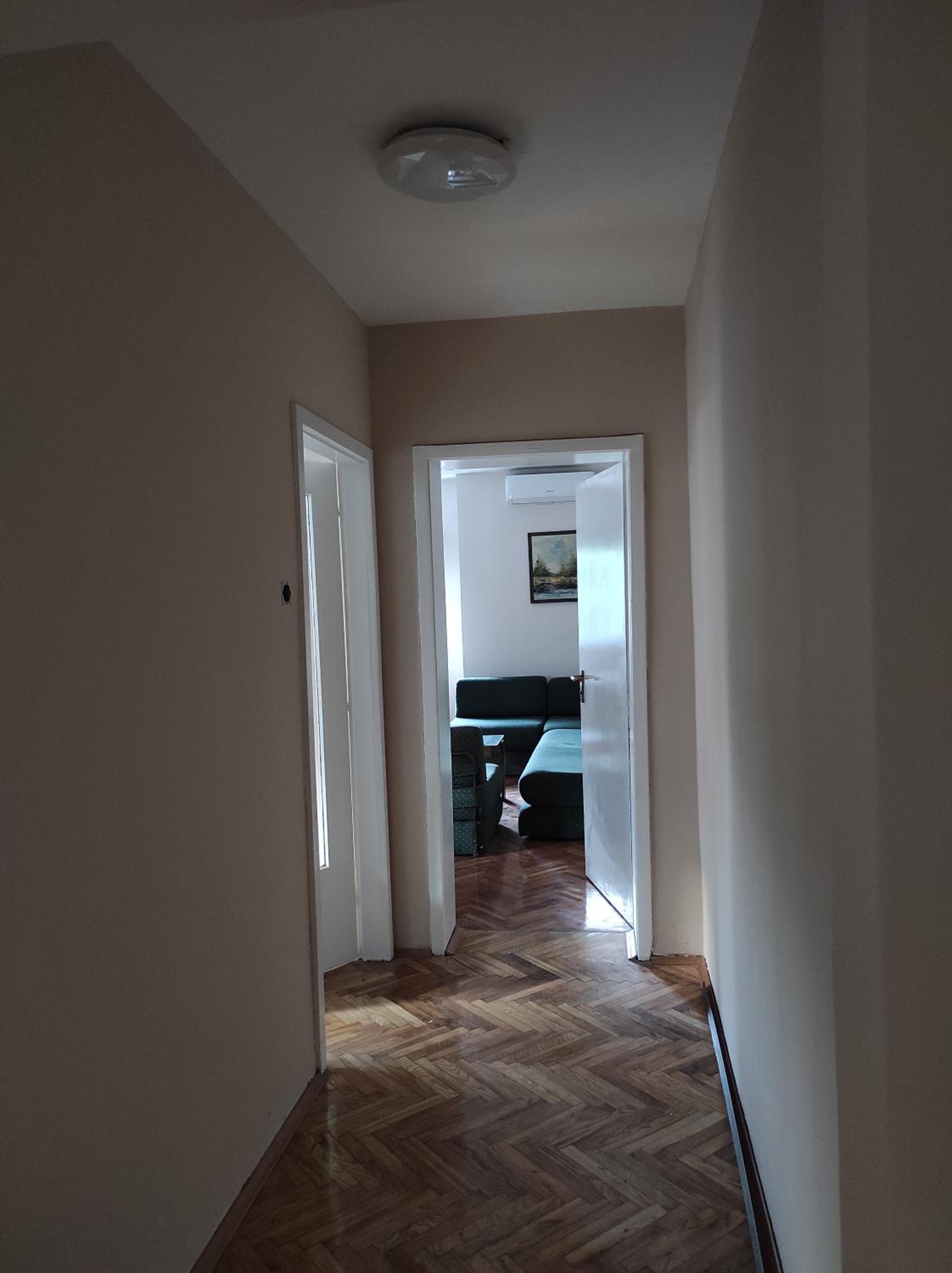 Dona Apartments