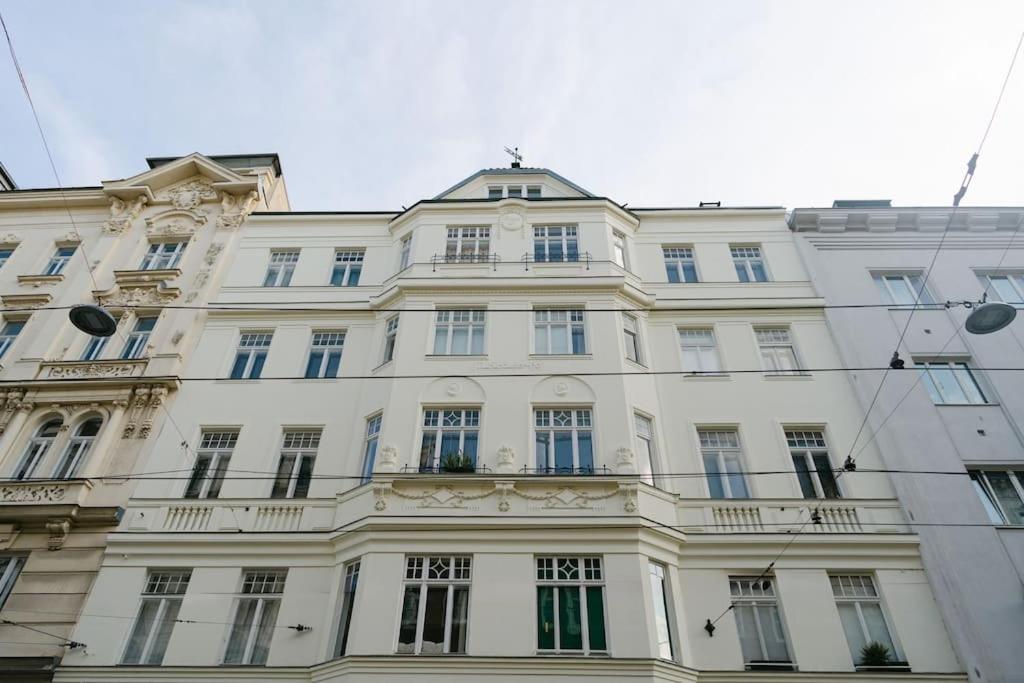 Classy APT in Josefstadt perfect for 4-6