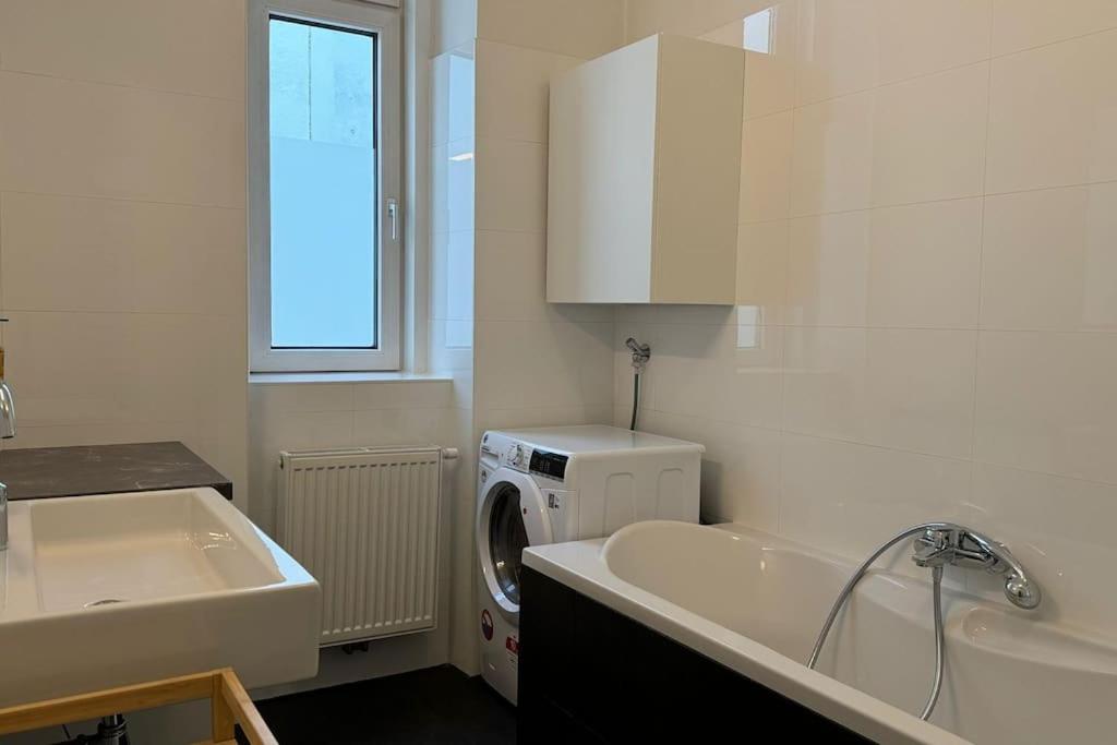 Classy APT in Josefstadt perfect for 4-6