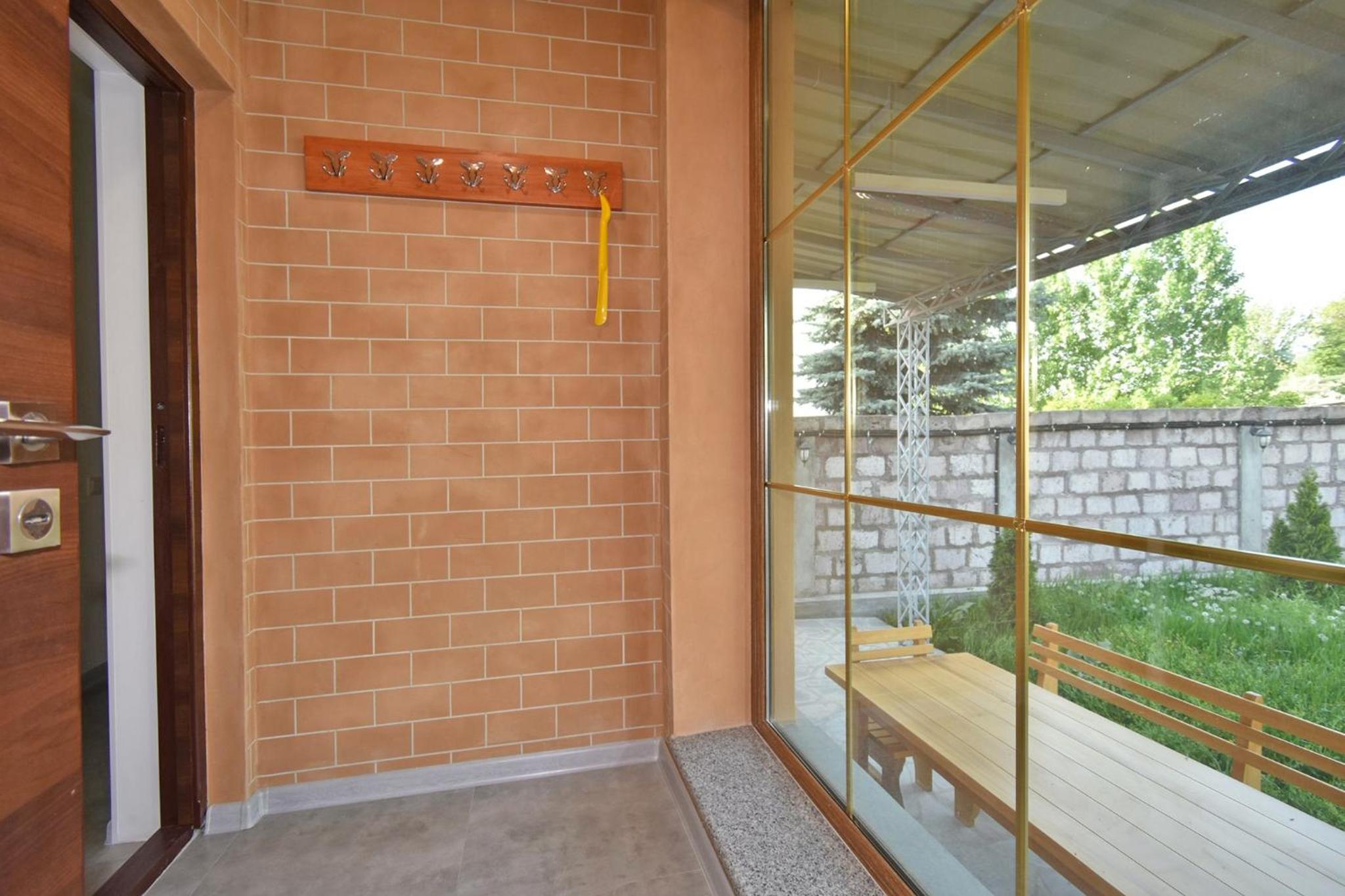 Jrvezh Family House